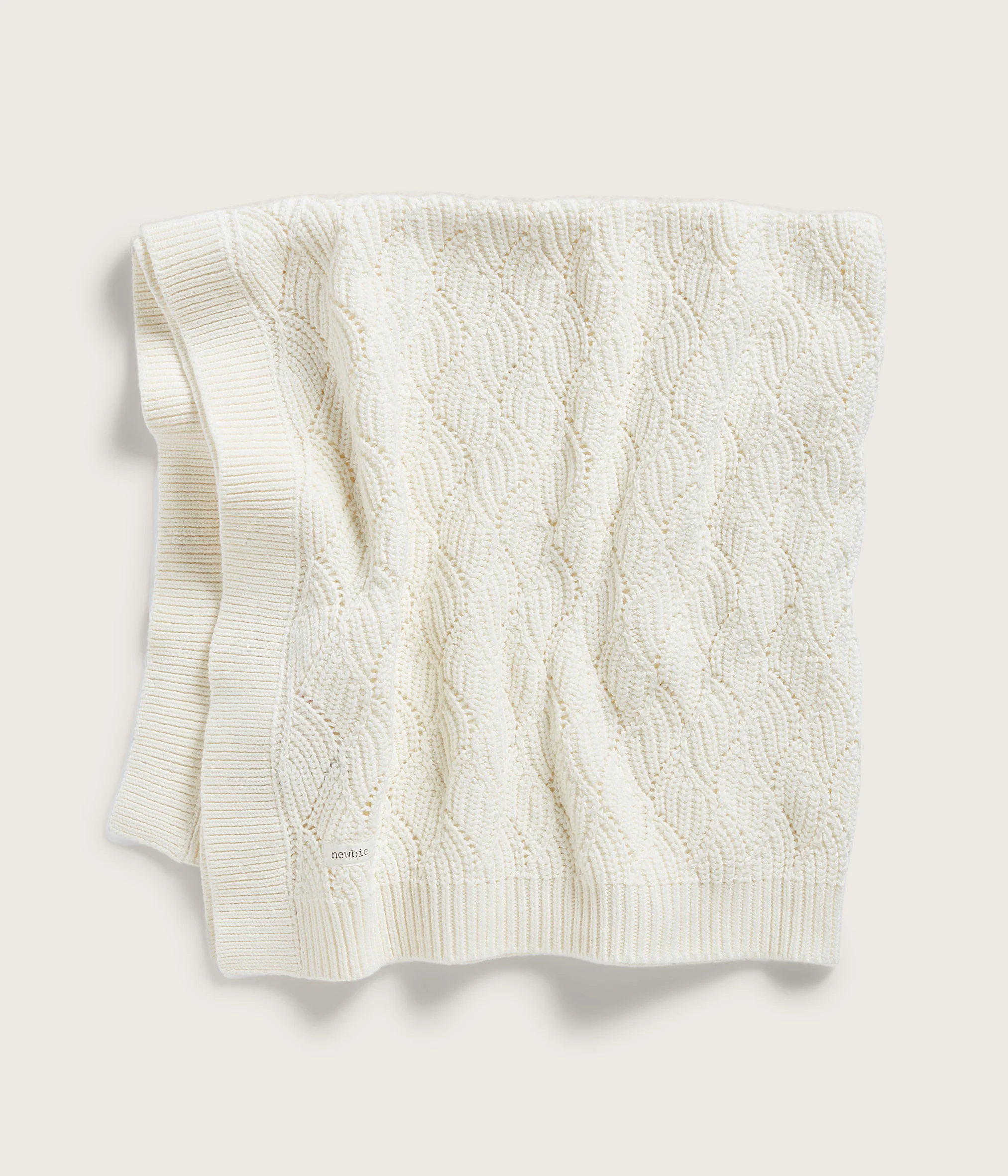 Beige pattern knitted blanket - Image 2