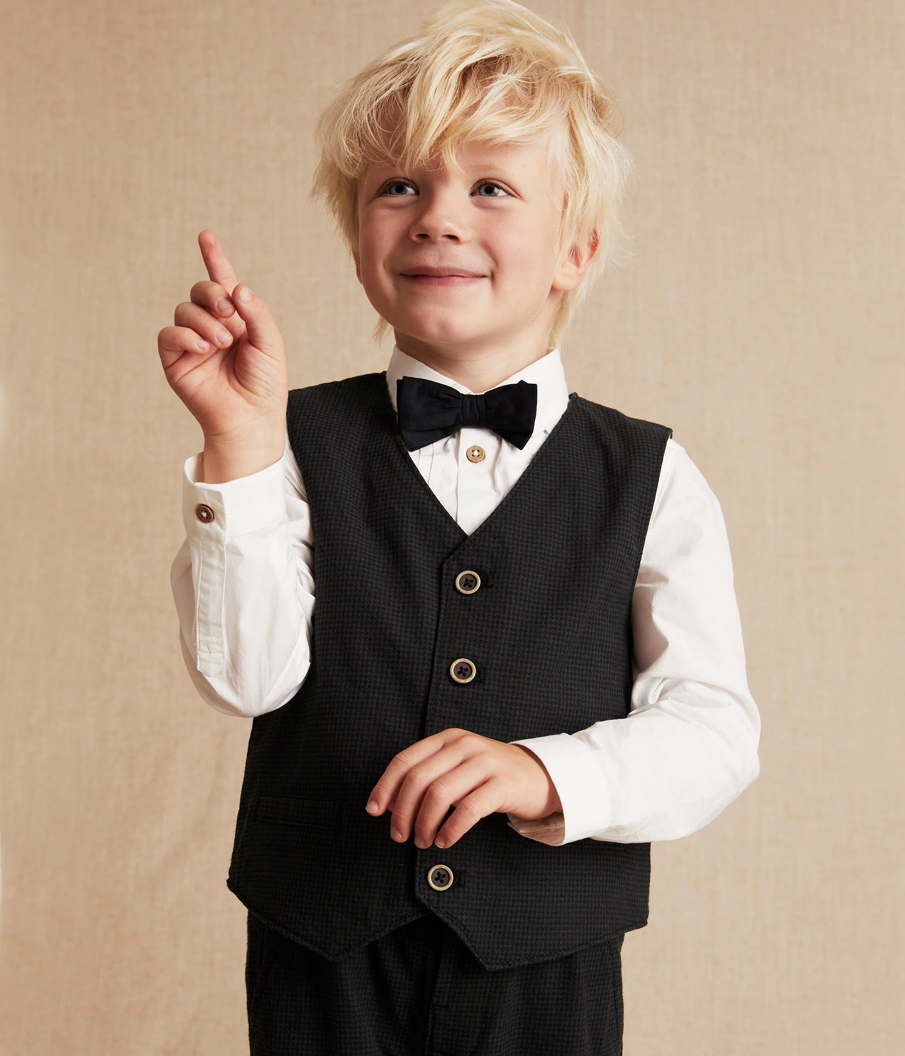 Kids black waistcoat - Image 4