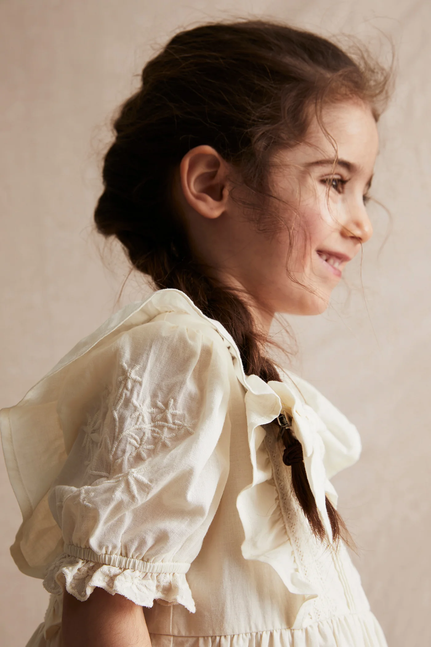 Kids white woven embroidery dress - Image 5