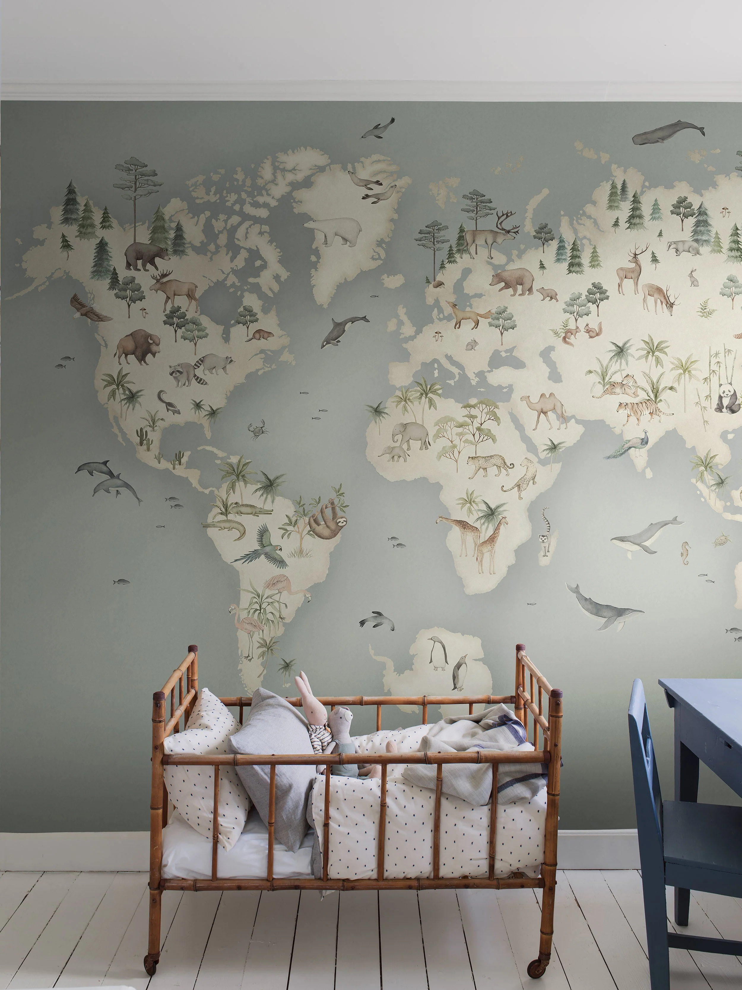 Little Explorer Mural blue wallpaper - Image 6