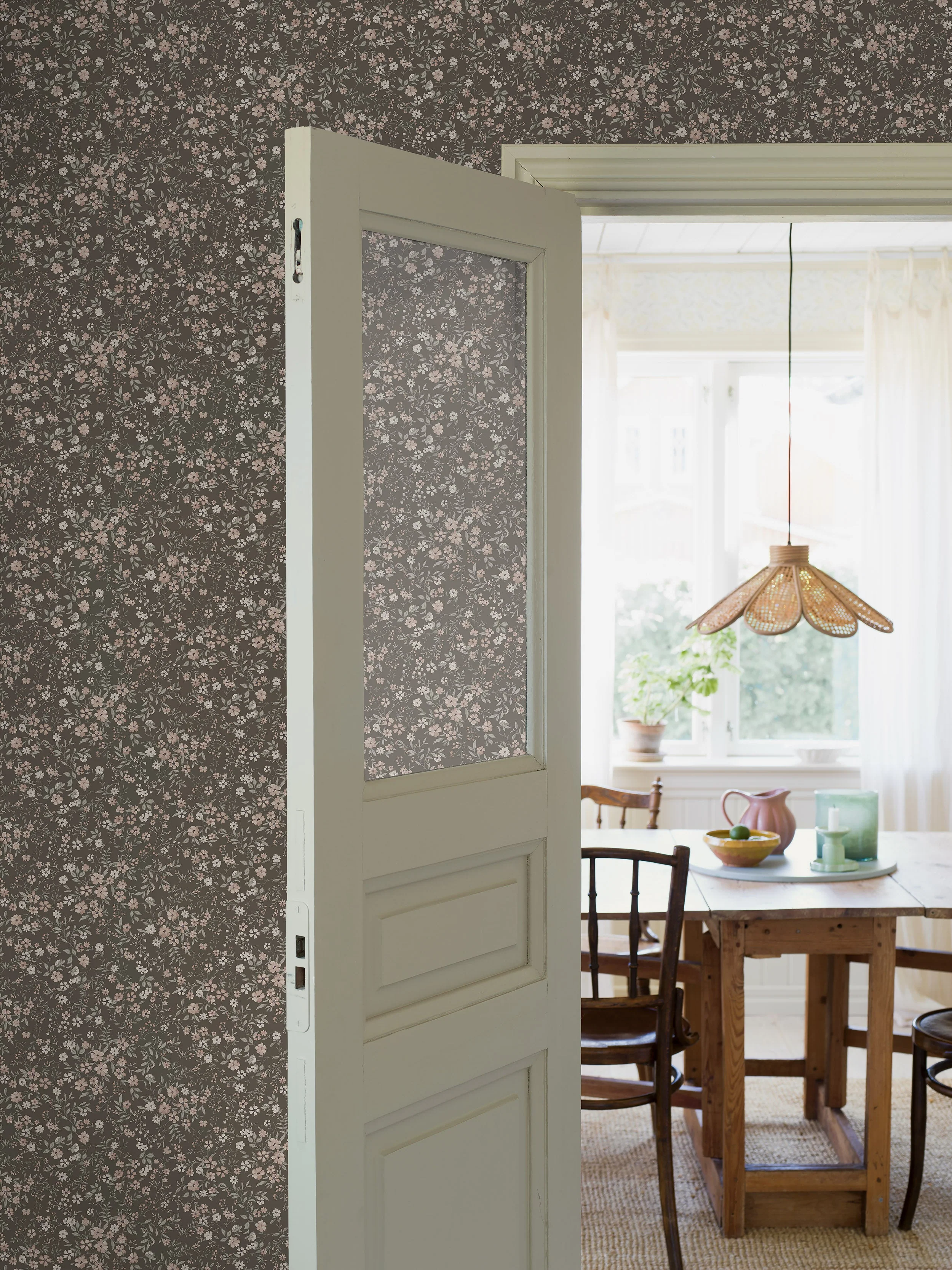 Florence brown floral wallpaper - Image 2