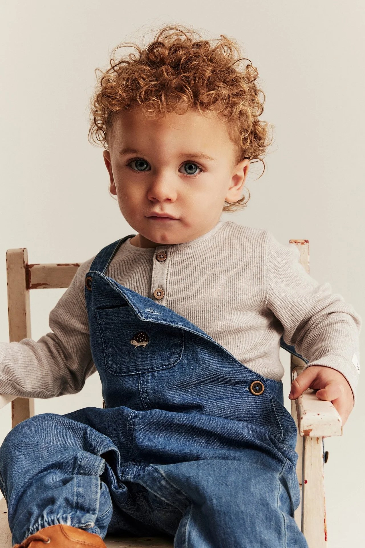 Baby beige ribbed body