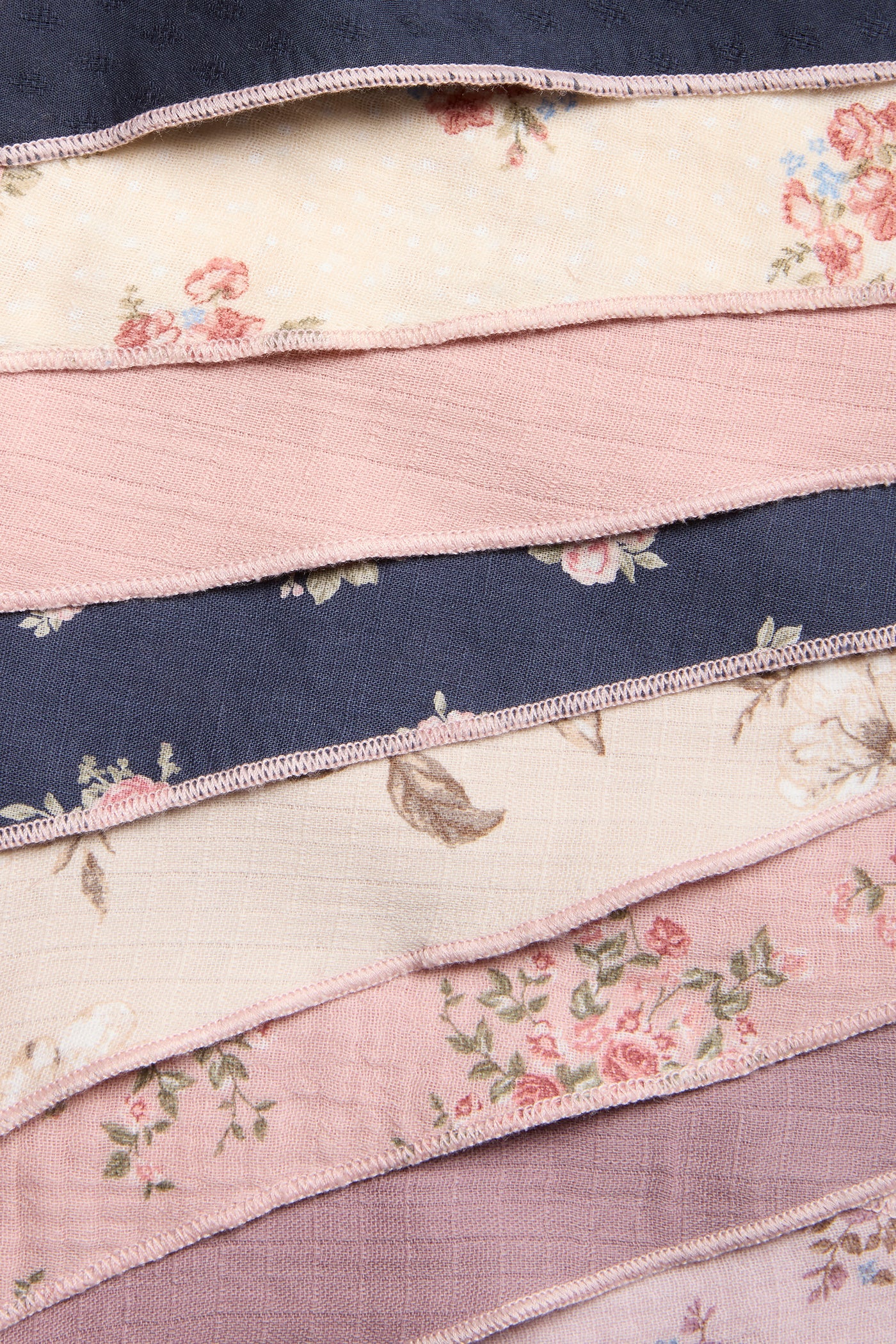 Multi floral patchwork pennant - Image 2