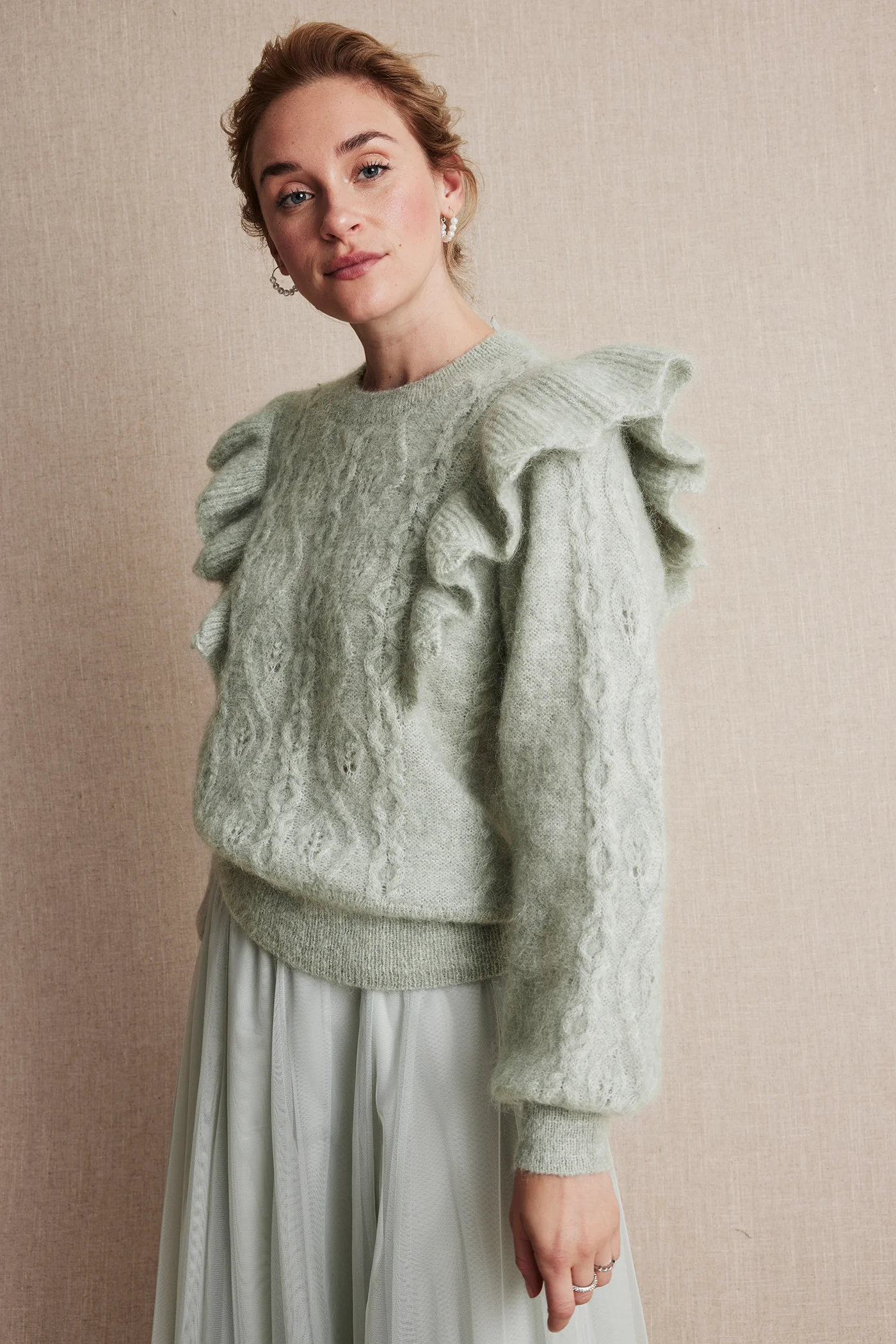 Women's green pattern knitted sweater - Image 6