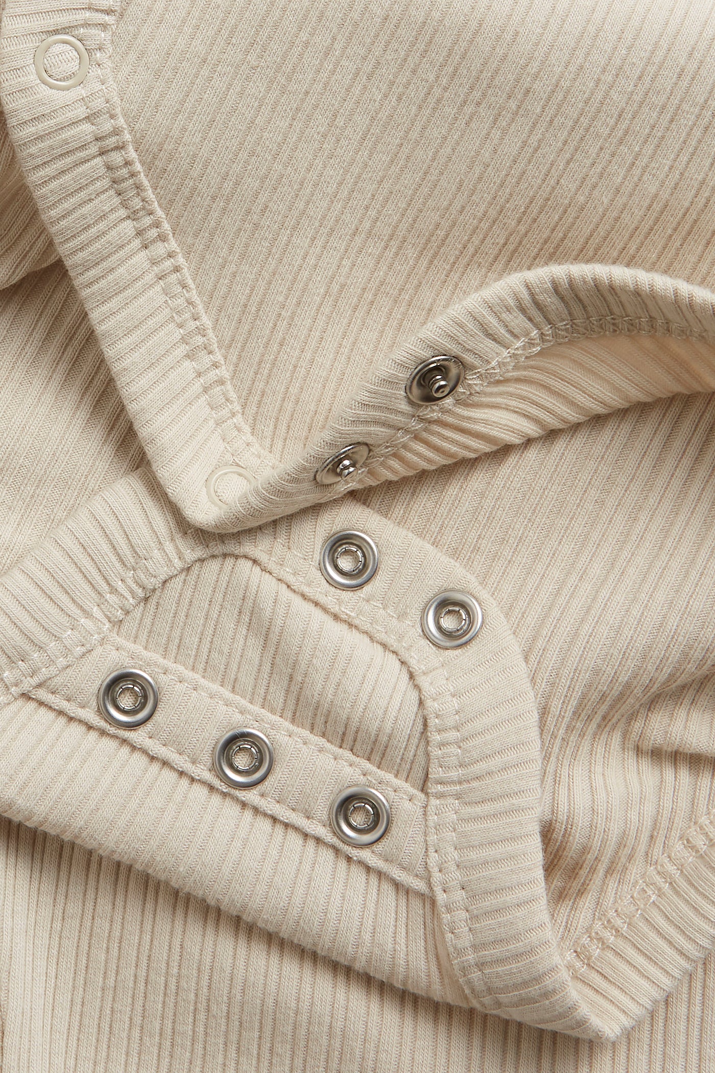 Baby beige ribbed bodysuit with extender - Image 5