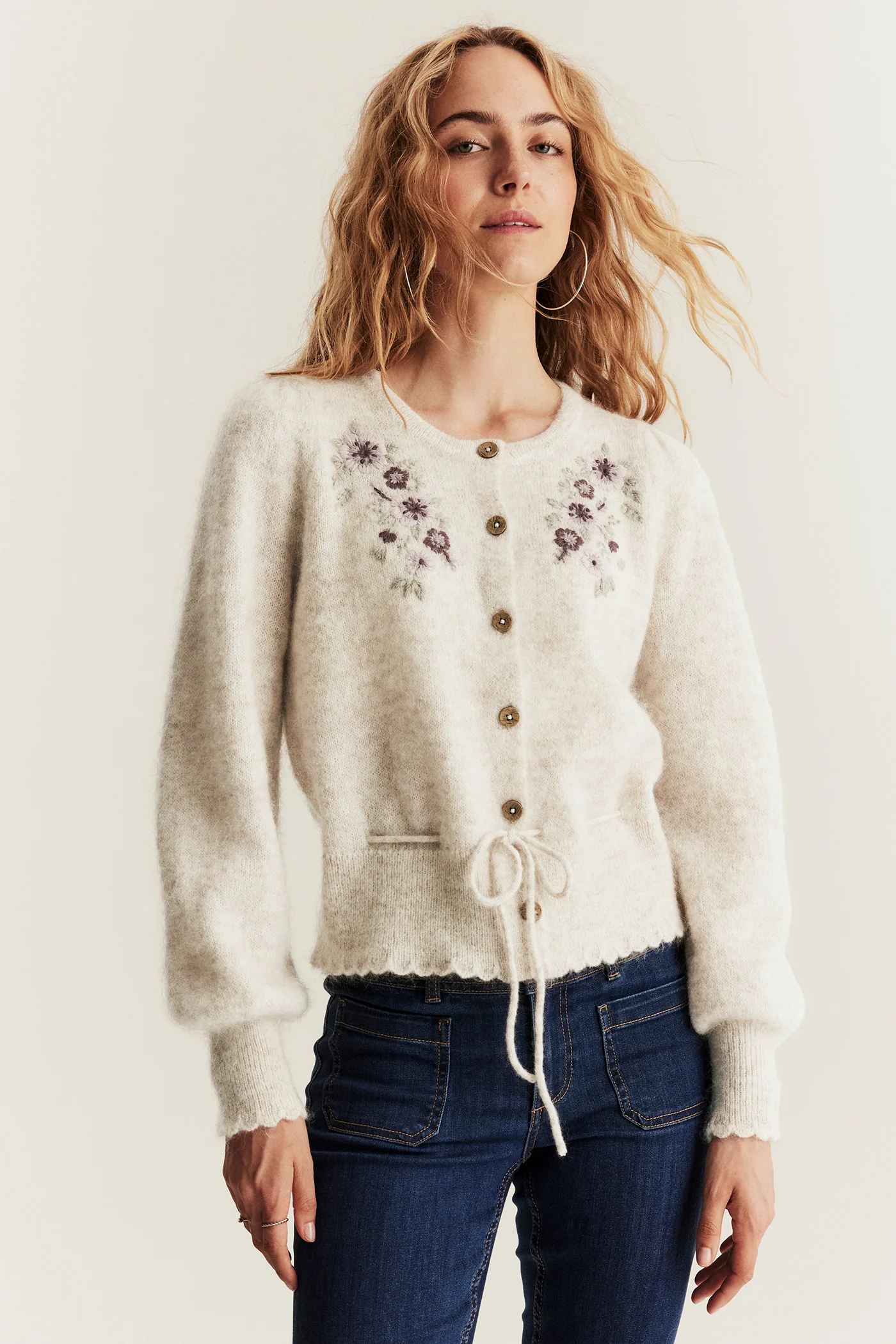 Women's beige wool blended cardigan - Image 5