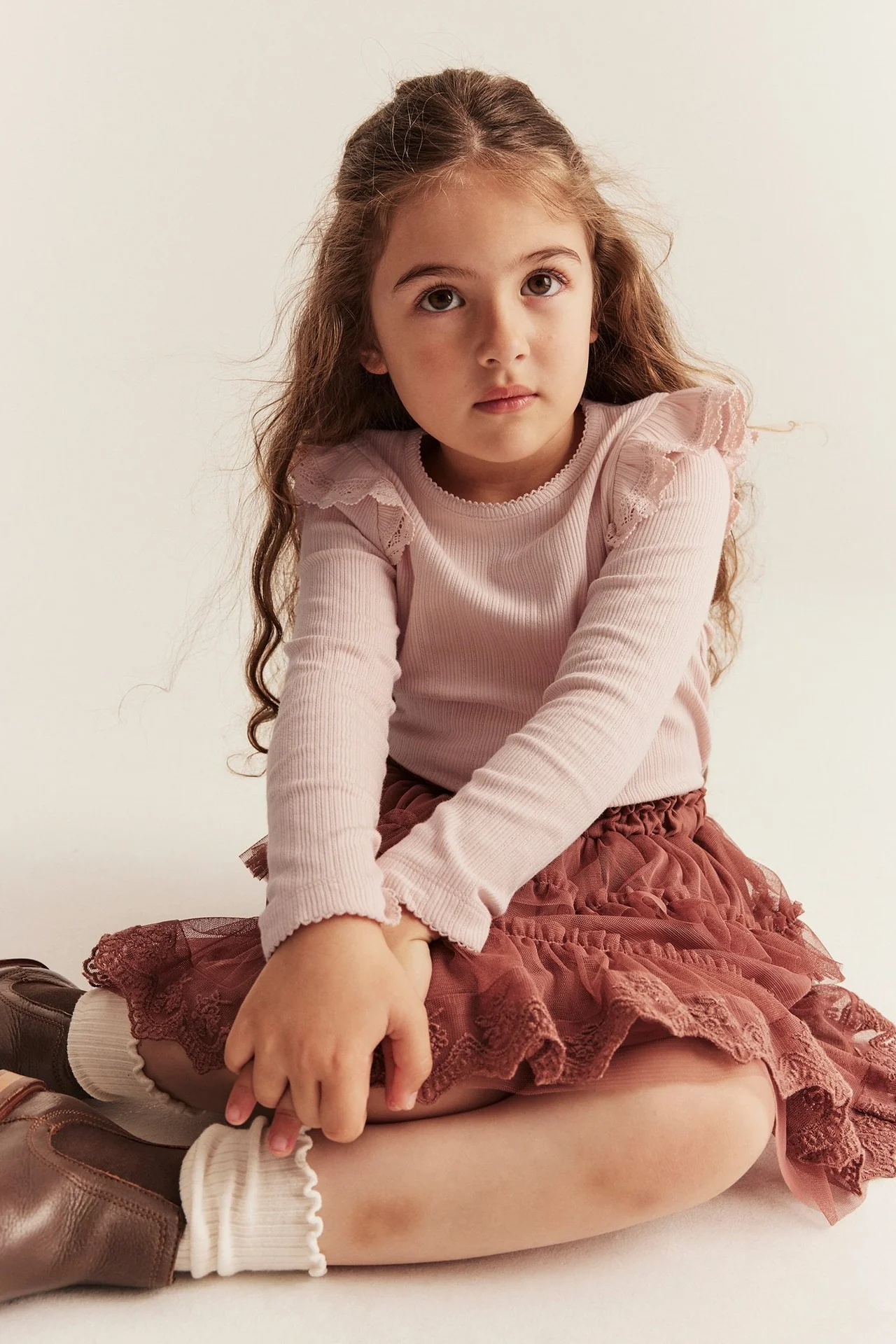 Kids' pink ribbed top with frills - Image 3