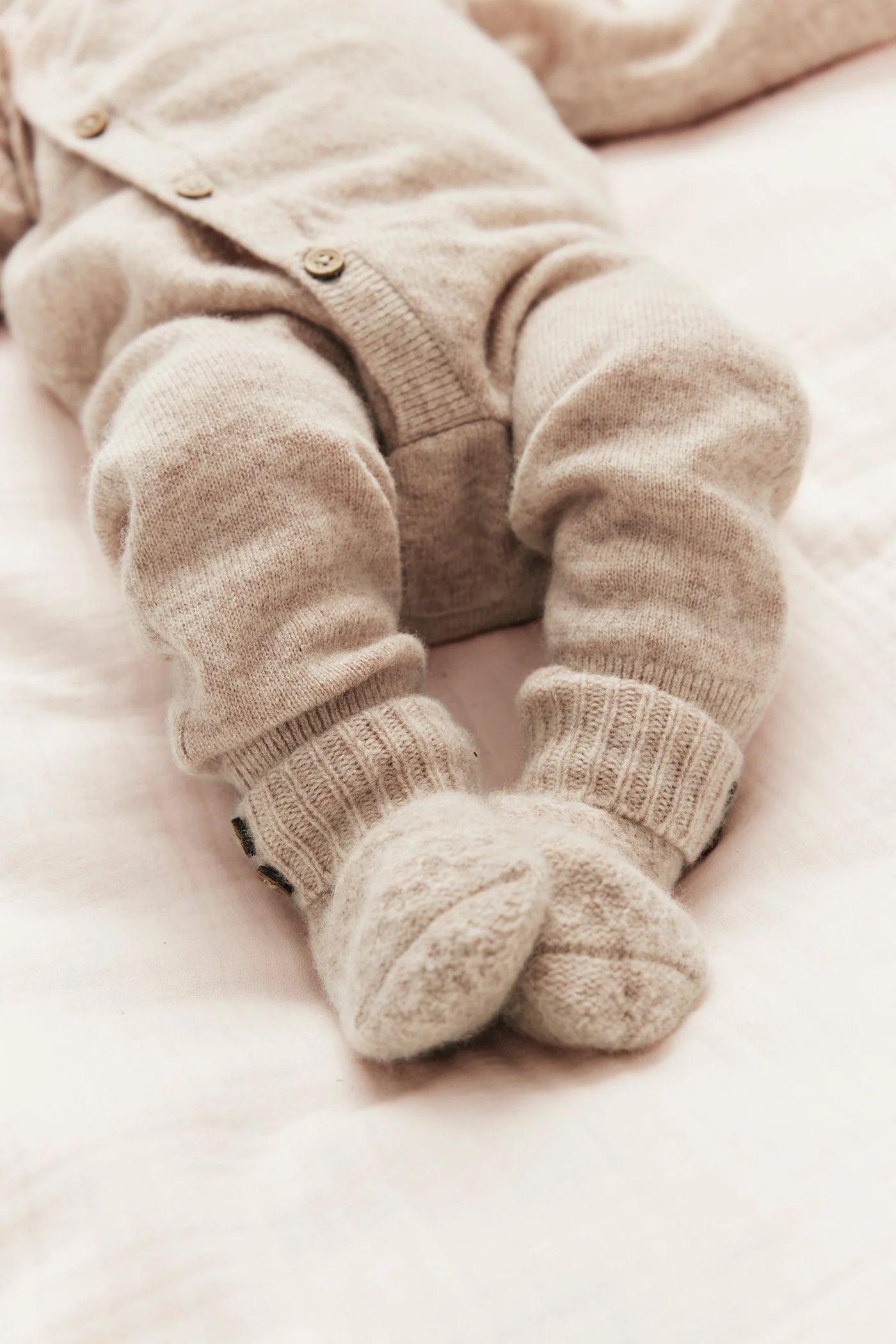 Baby beige wool-cashmere jumpsuit - Image 4