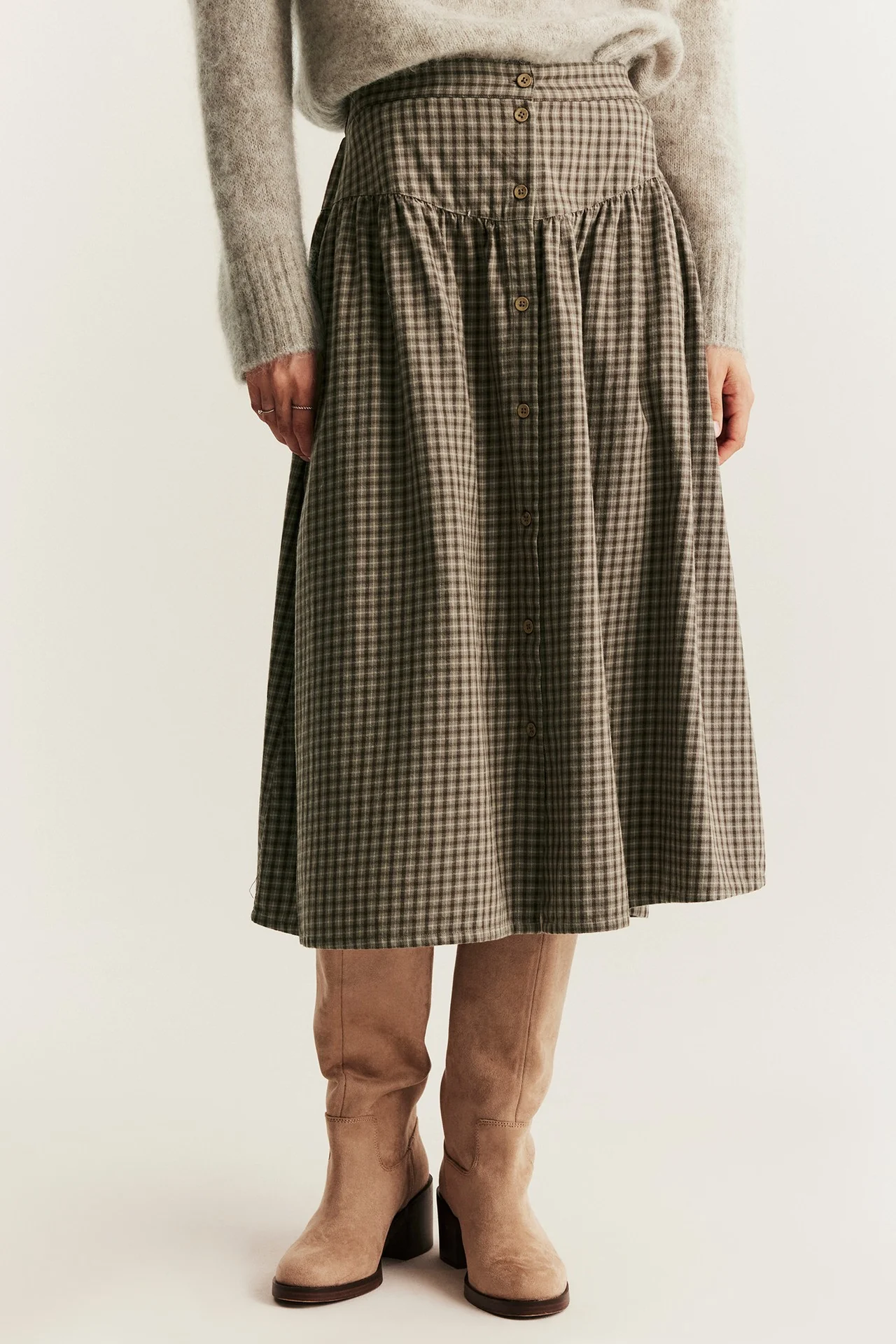 Women's brown checked skirt - Image 5
