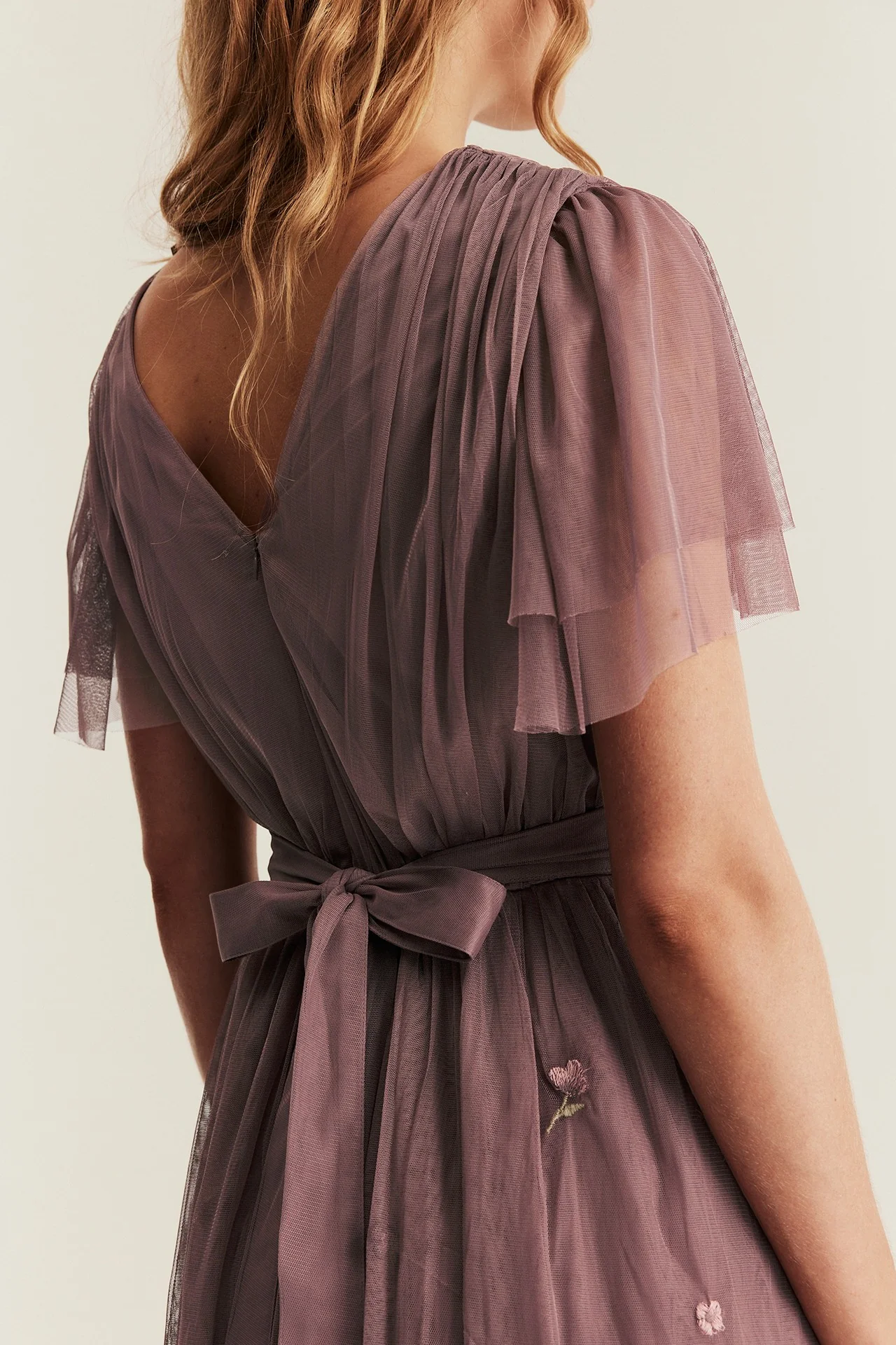 Women's pink floral mesh dress with embroidery - Image 6