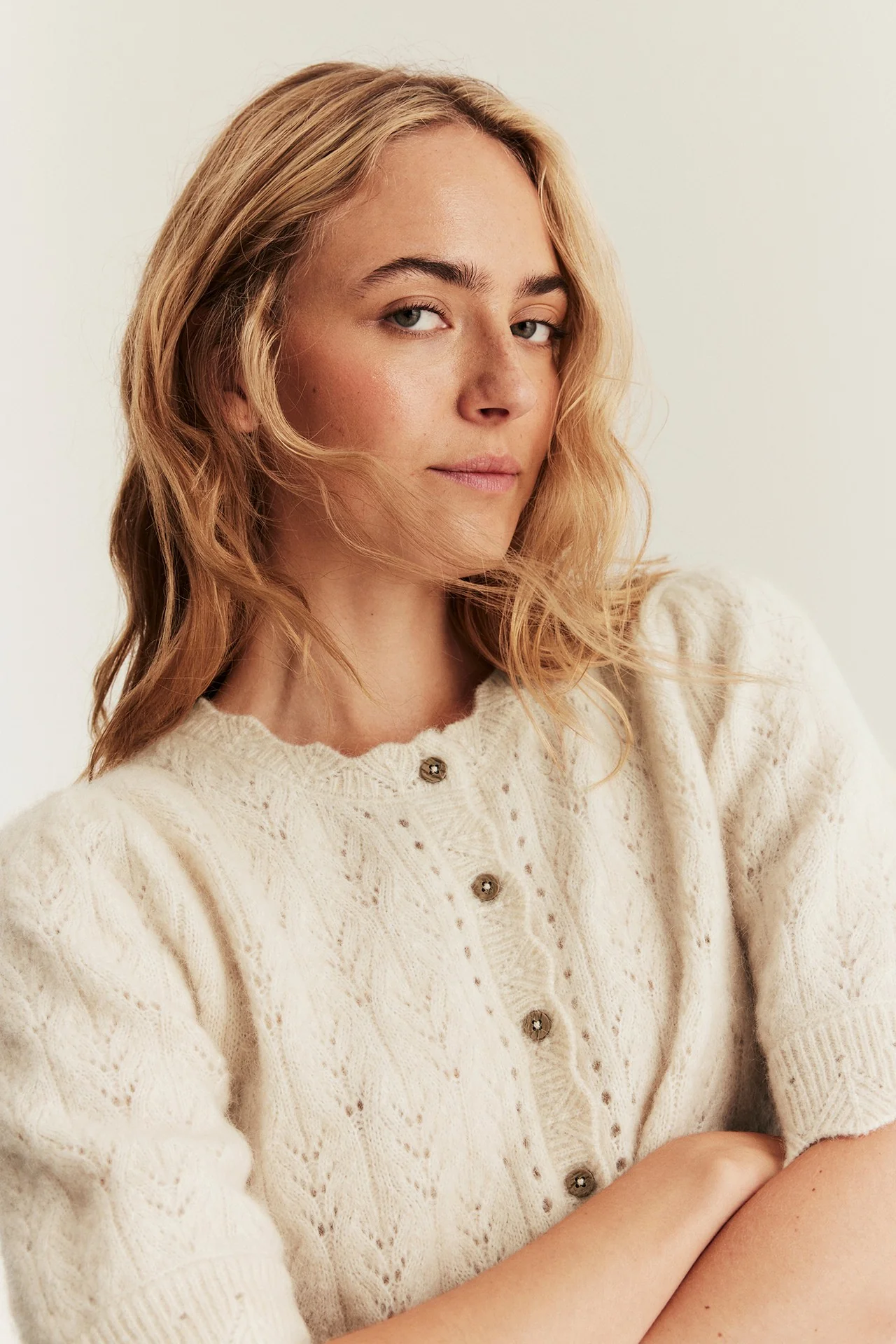 Women's beige wool blended cardigan - Image 3