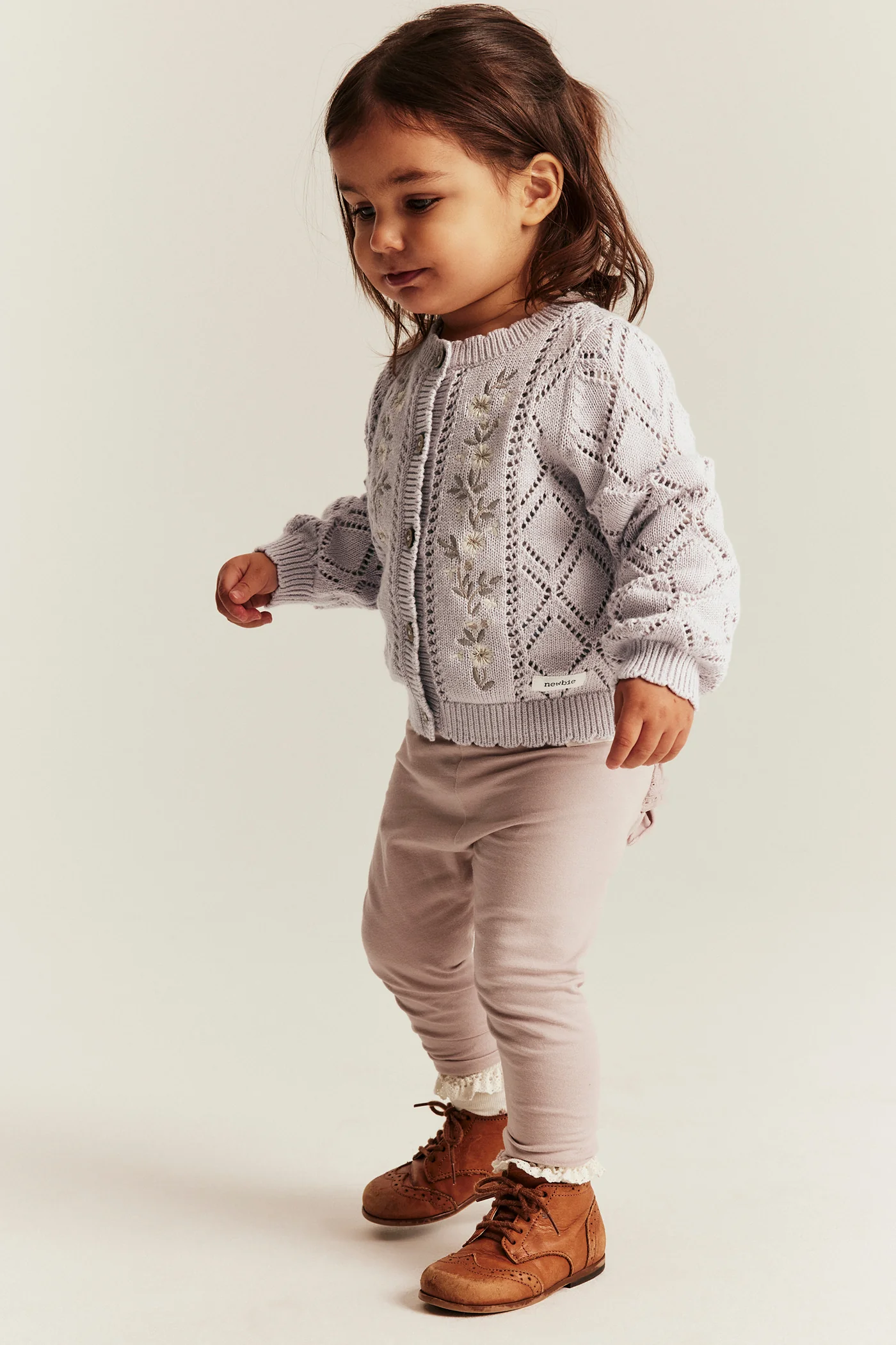 Baby purple knitted cardigan with flowers - Image 3