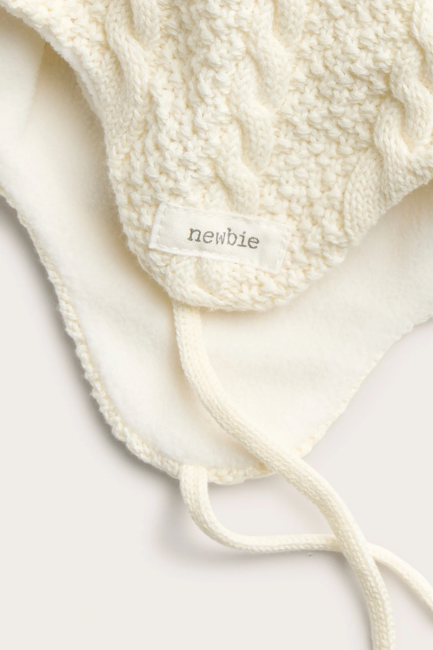 Baby & kids white knitted hat - Image 2