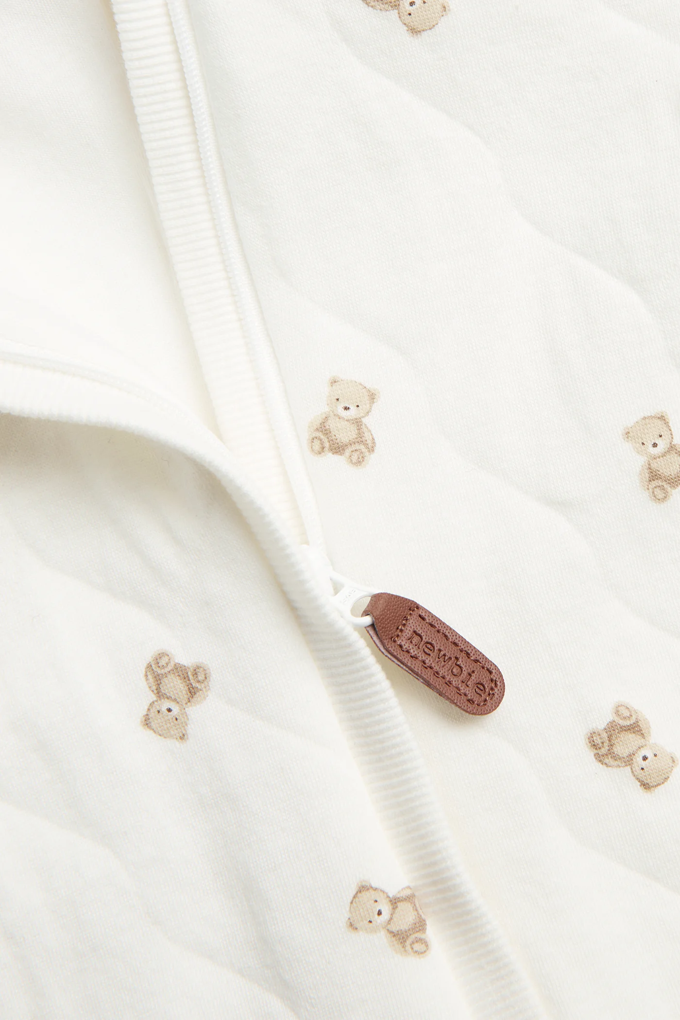 Baby white quilted hooded overall with bear print - Image 2
