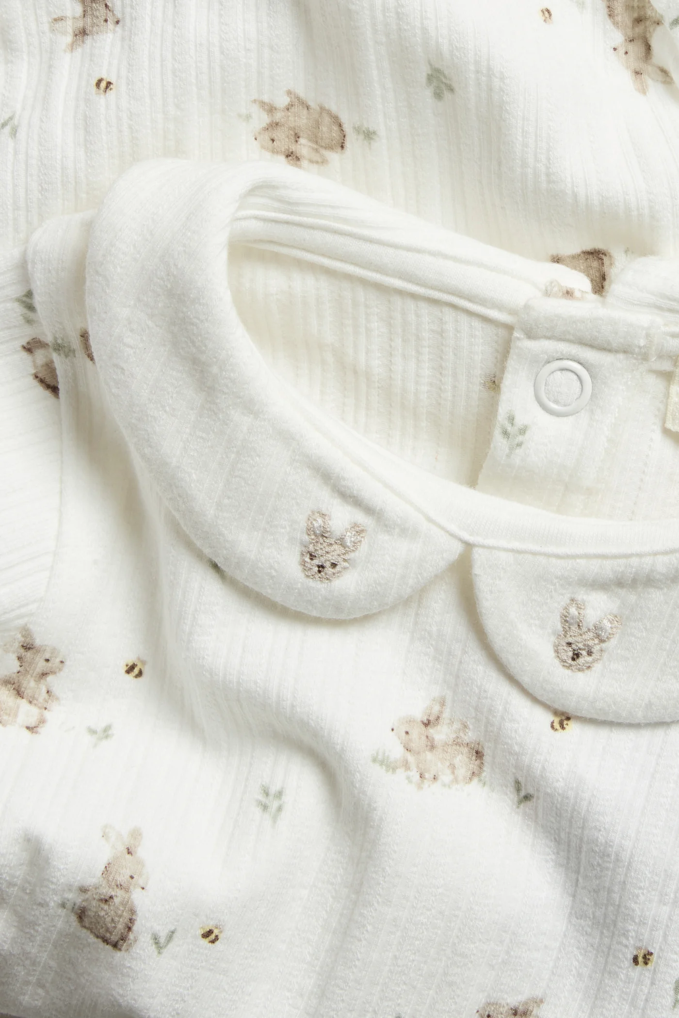 Baby white ribbed bodysuit with rabbits - Image 3