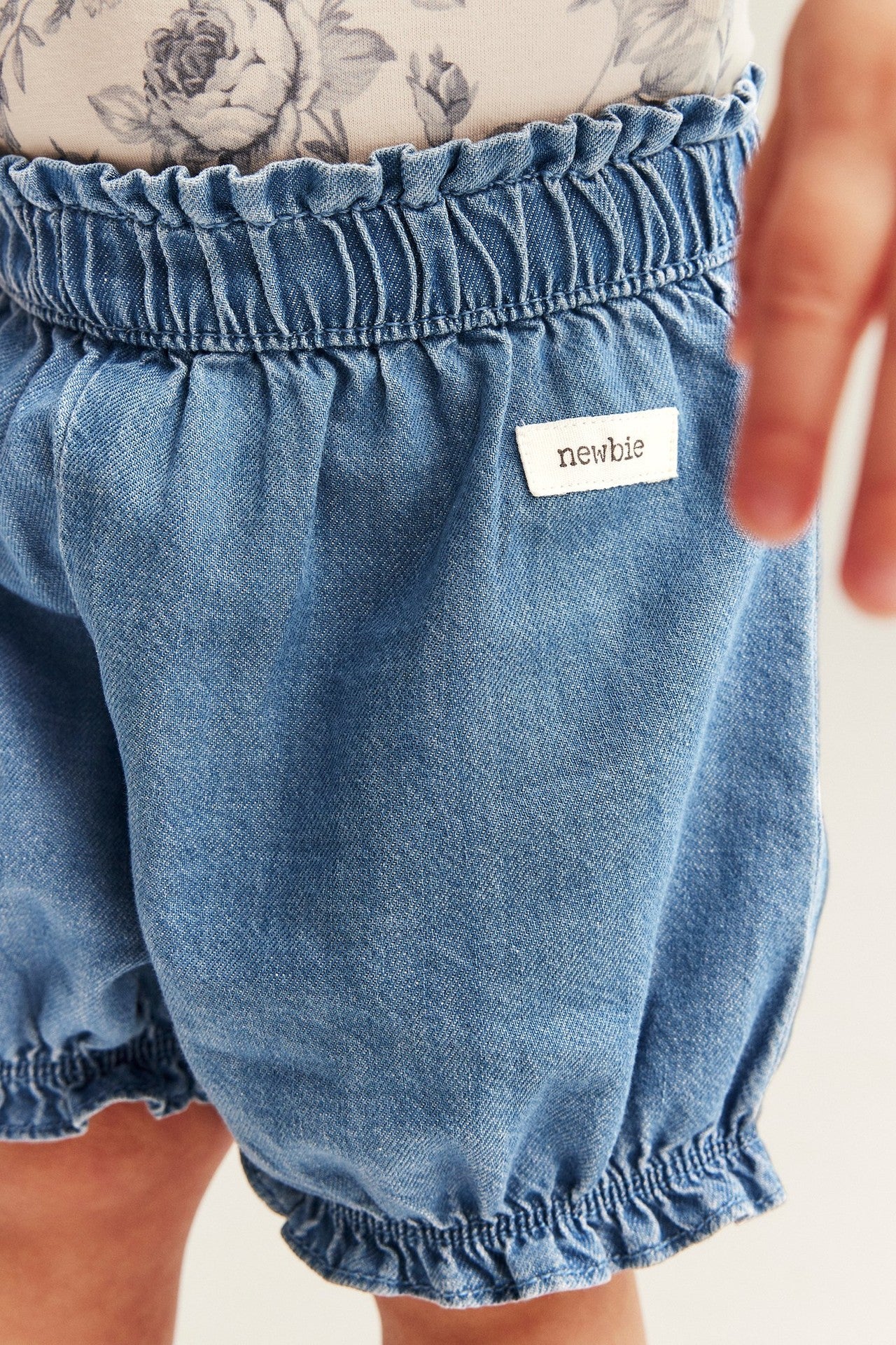 Baby woven denim shorts - Image 5