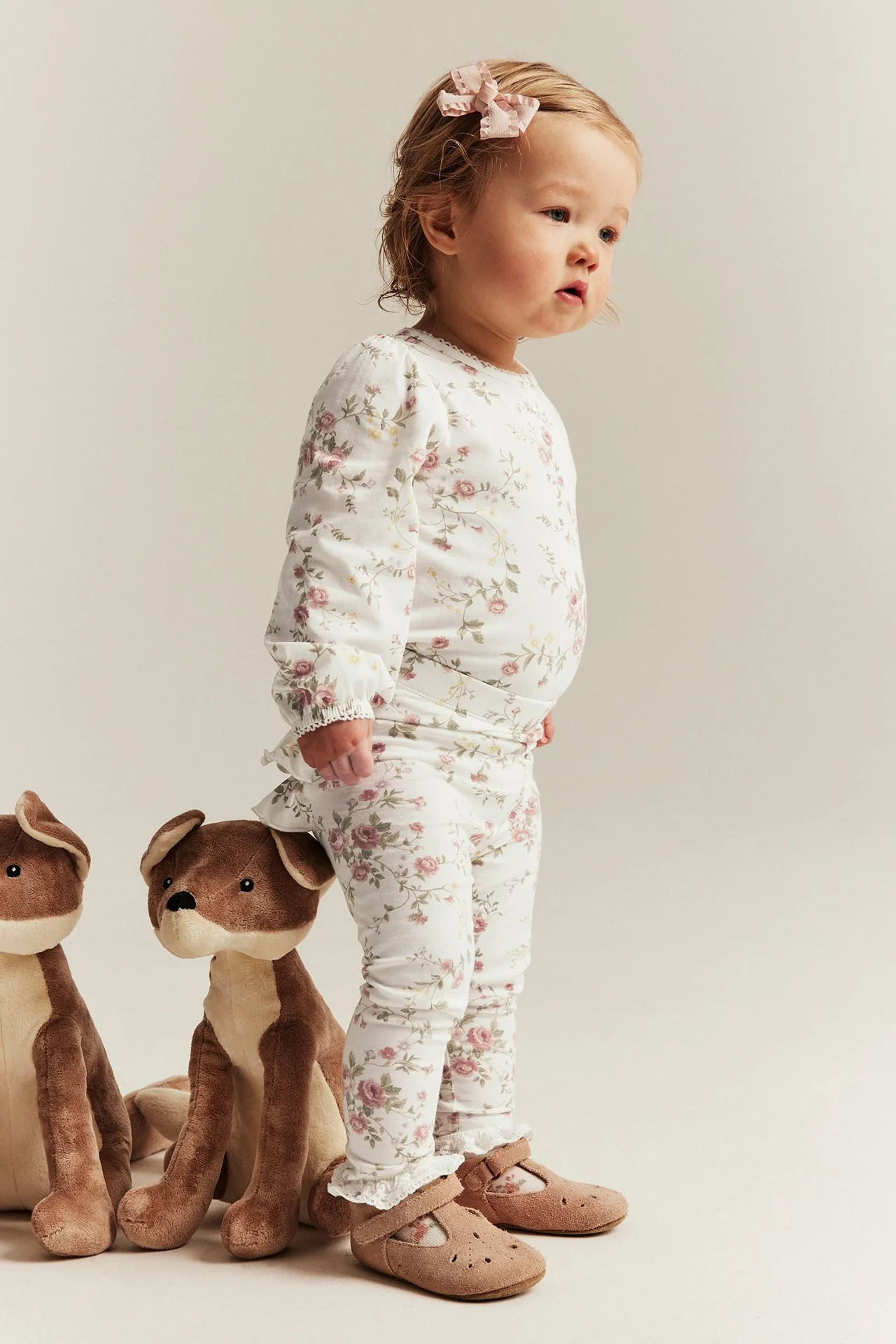 Baby white floral leggings with ruffles - Image 3