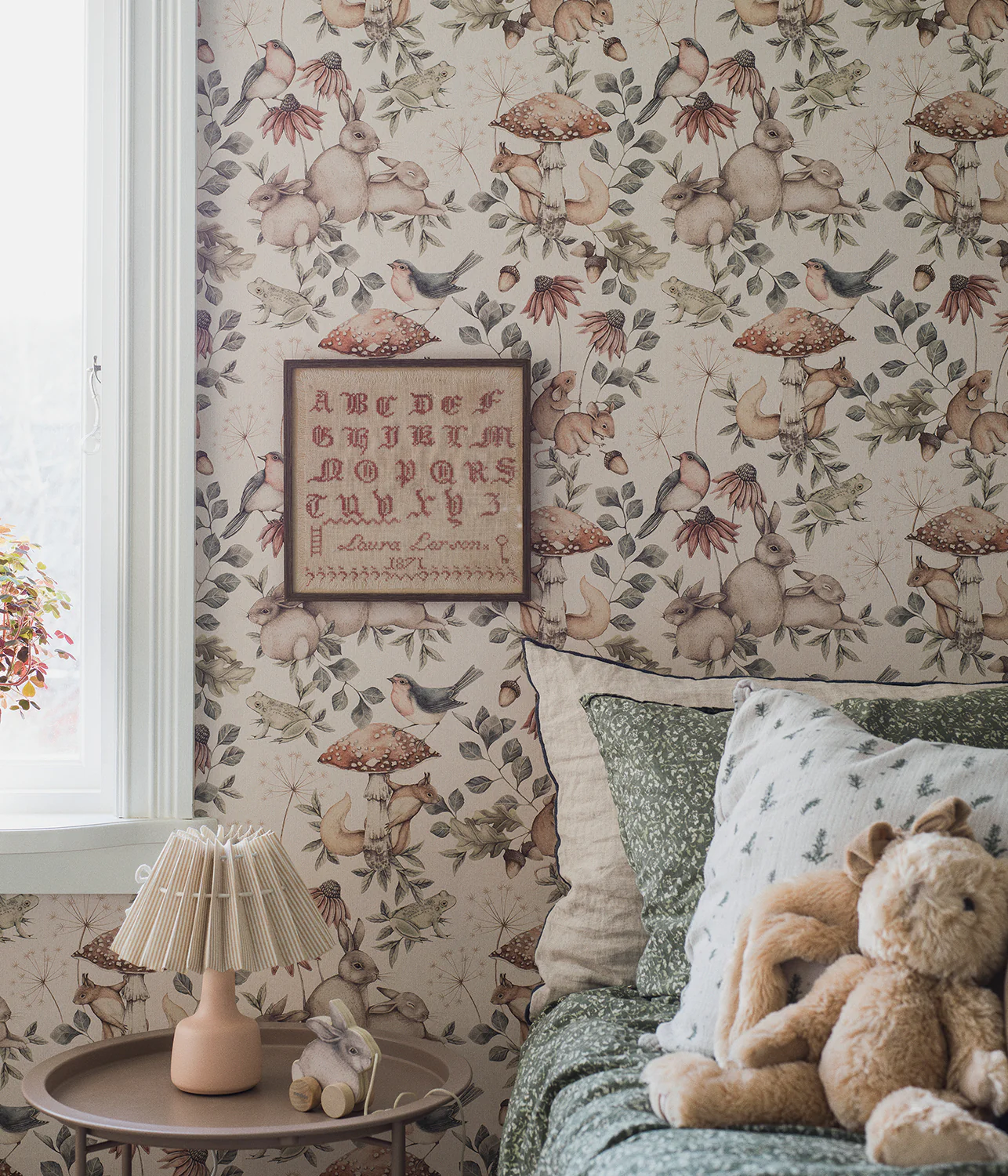 Minou white forest wallpaper sample - Image 2