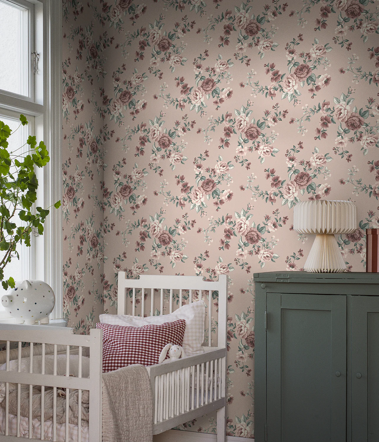 Nomi pink floral wallpaper sample - Image 3