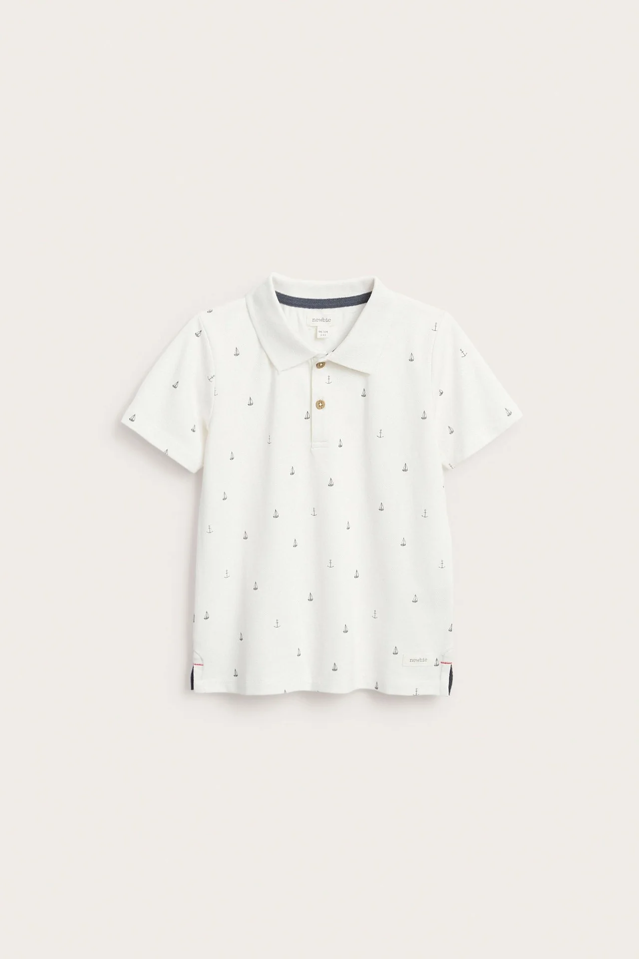 Kids short-sleeved polo shirt with sailboats