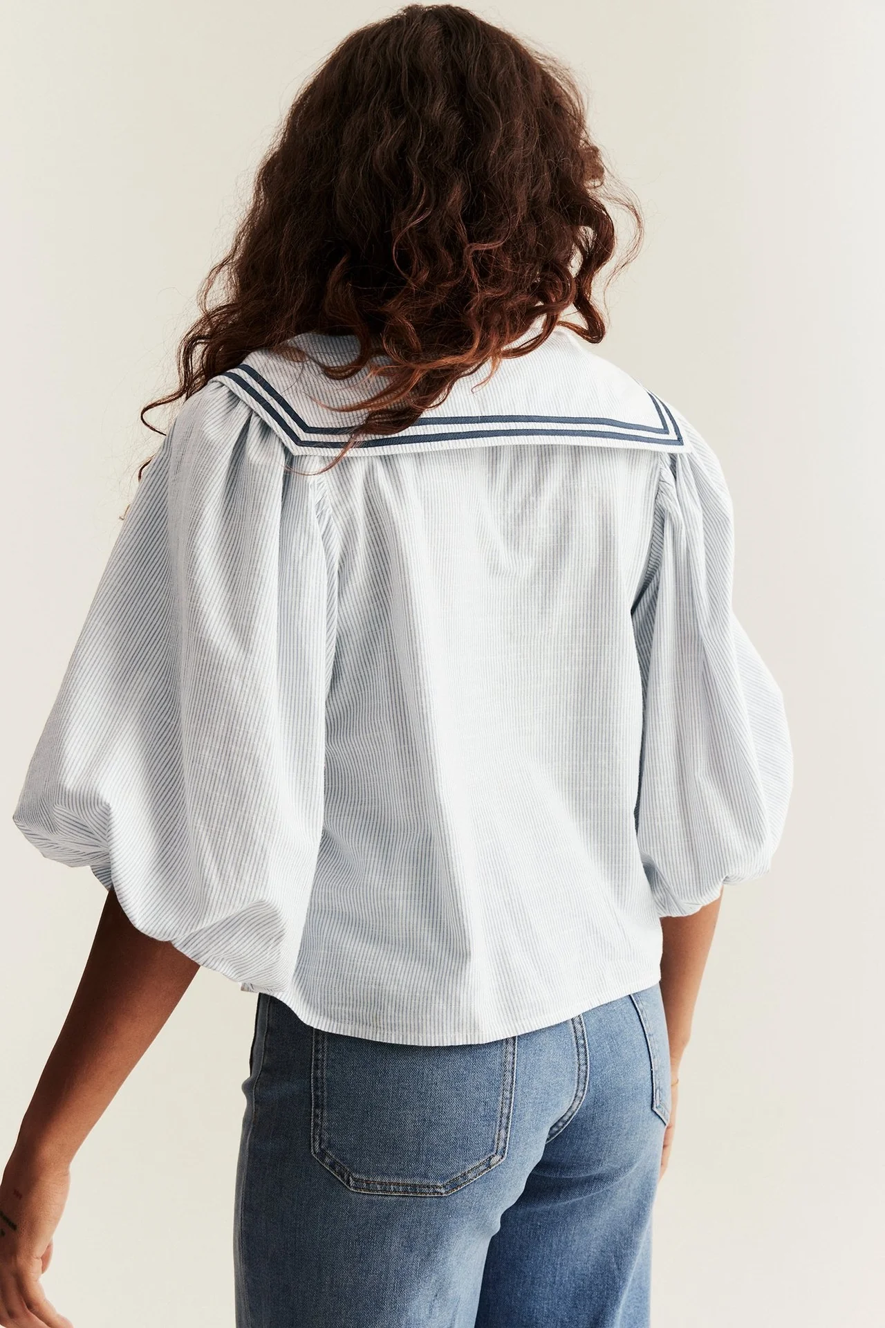 Women's blouse with sailor collar - Image 3