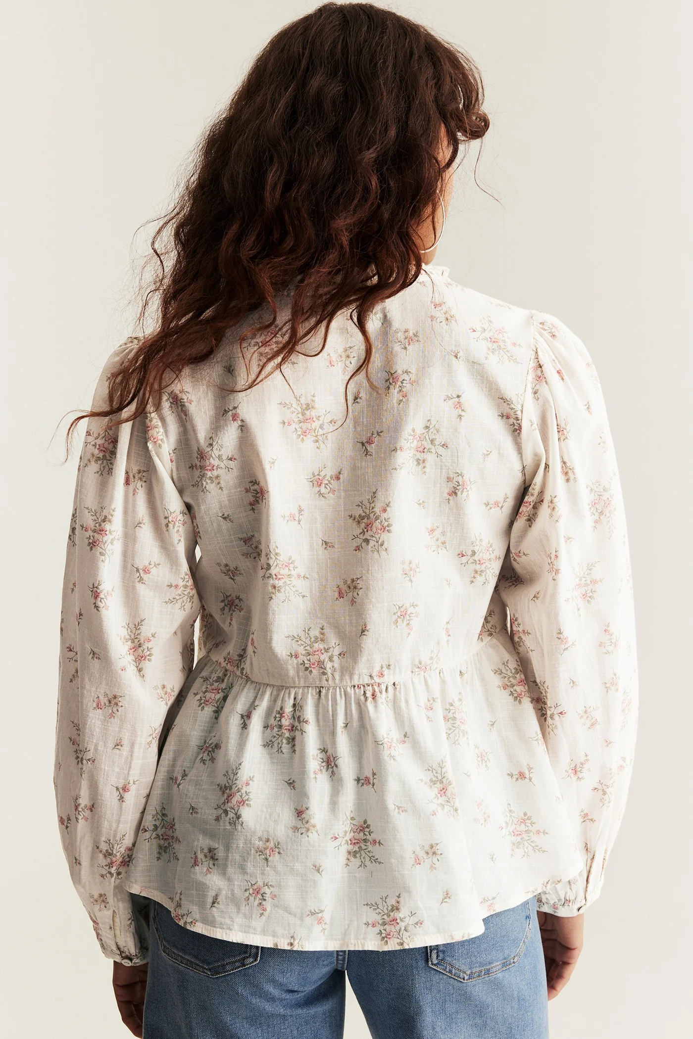 Women’s white floral blouse - Image 3