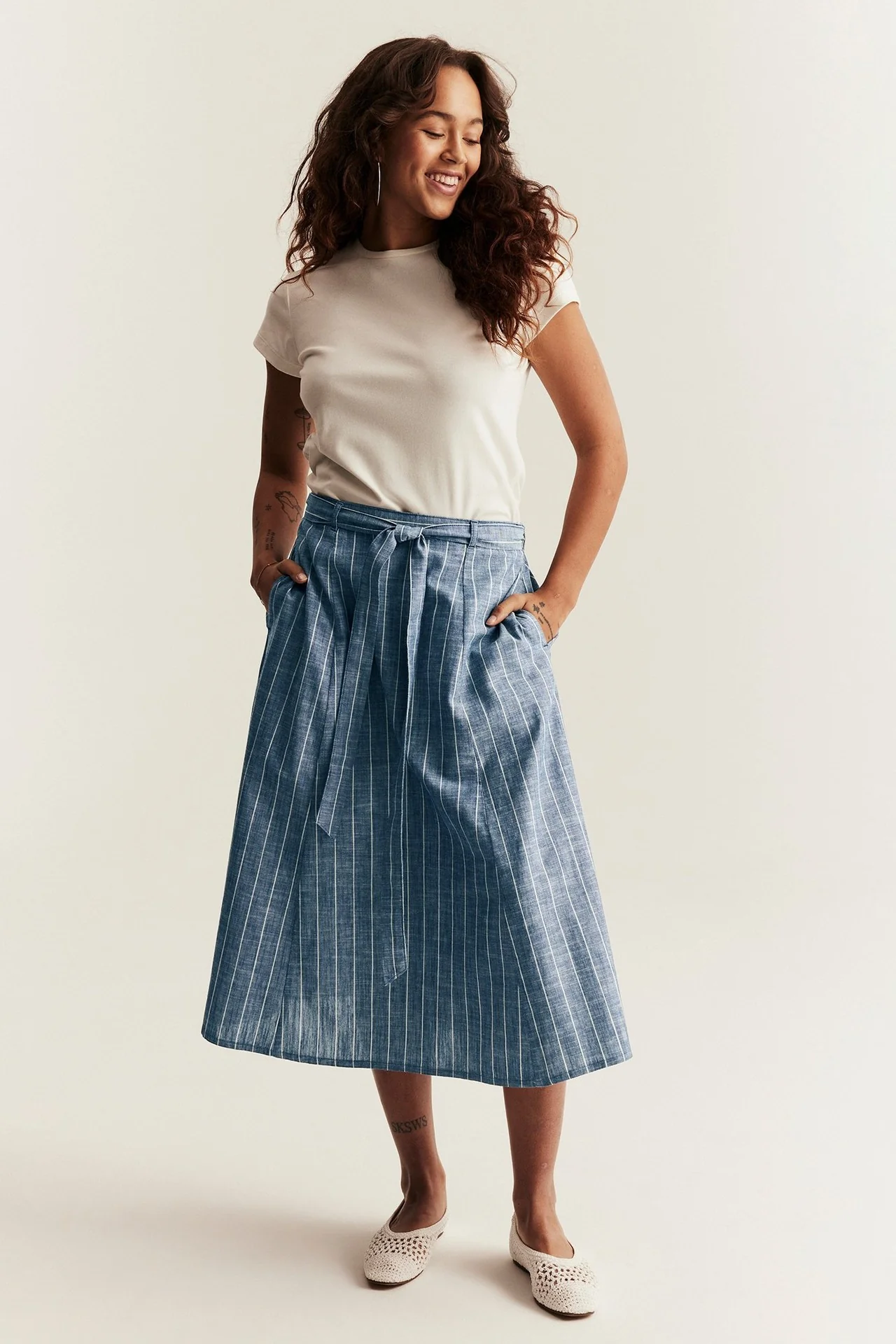Women's blue striped skirt - Image 3