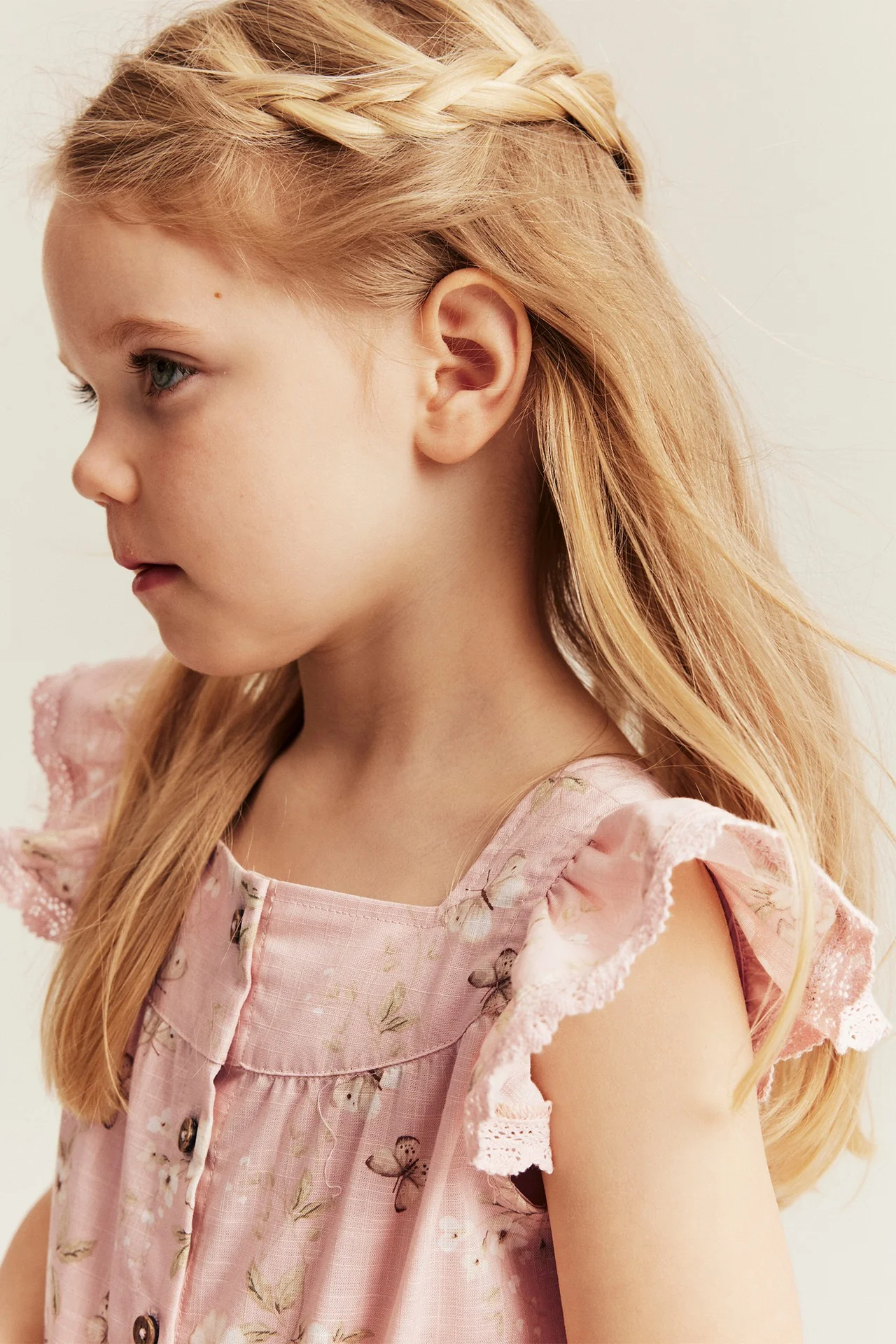 Kids floral jumpsuit with frill - Image 5