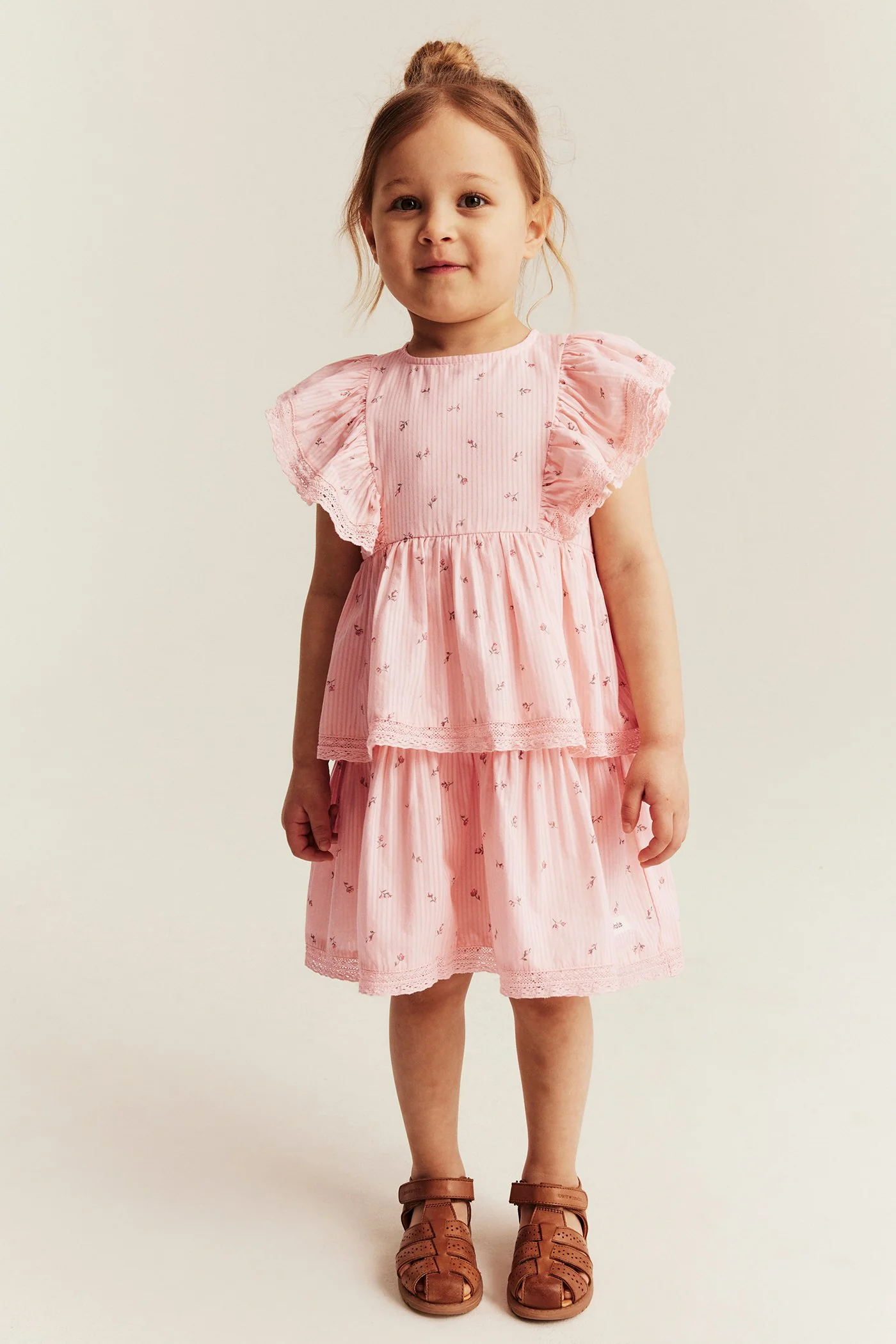 Kids pink floral frilled dress - Image 4