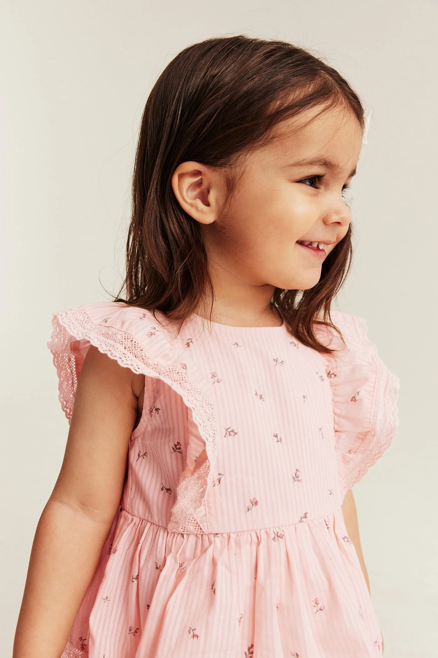 Baby pink floral dress with frill - Image 4