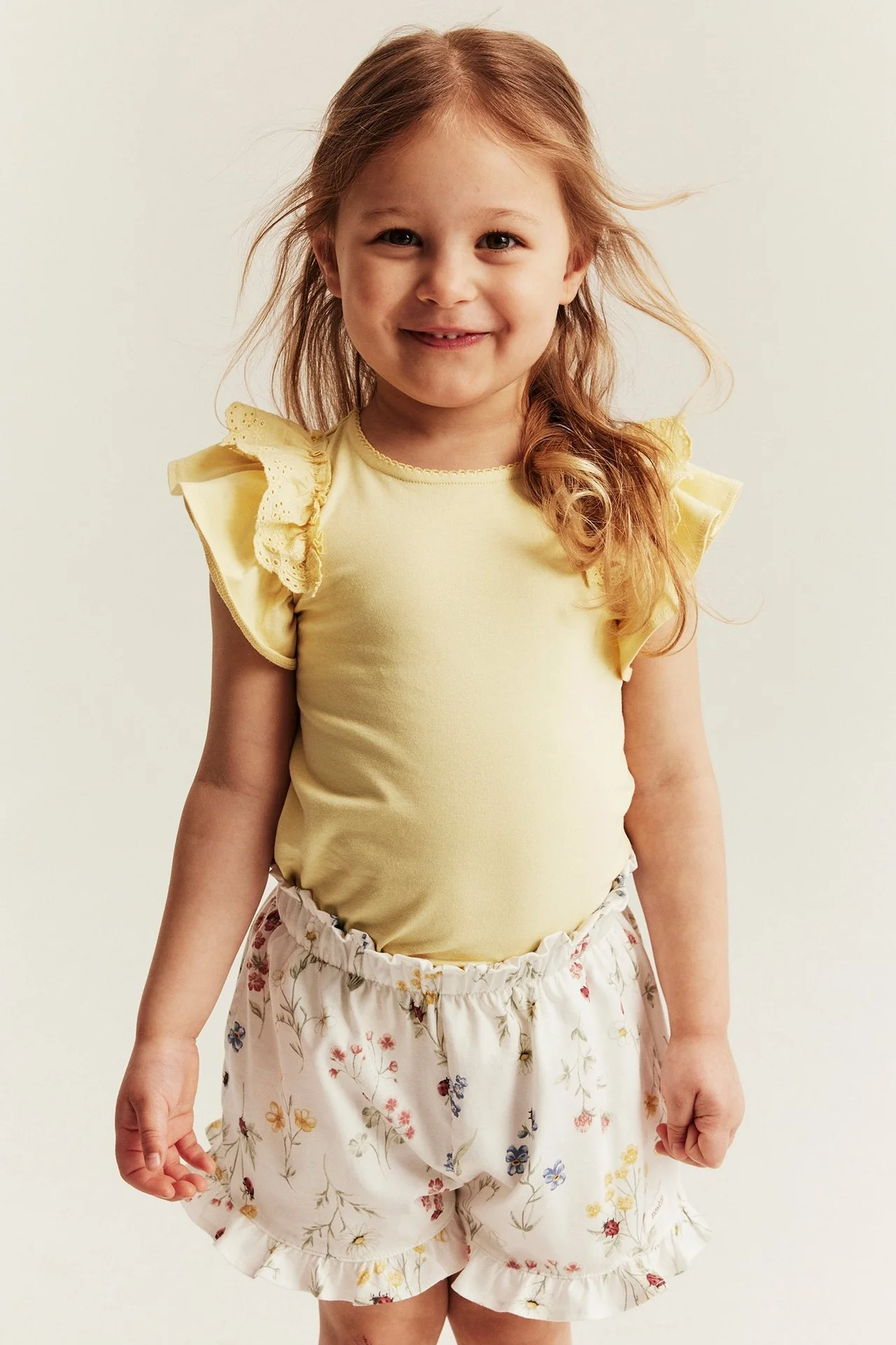 Baby & Kids yellow short sleeve top - Image 4