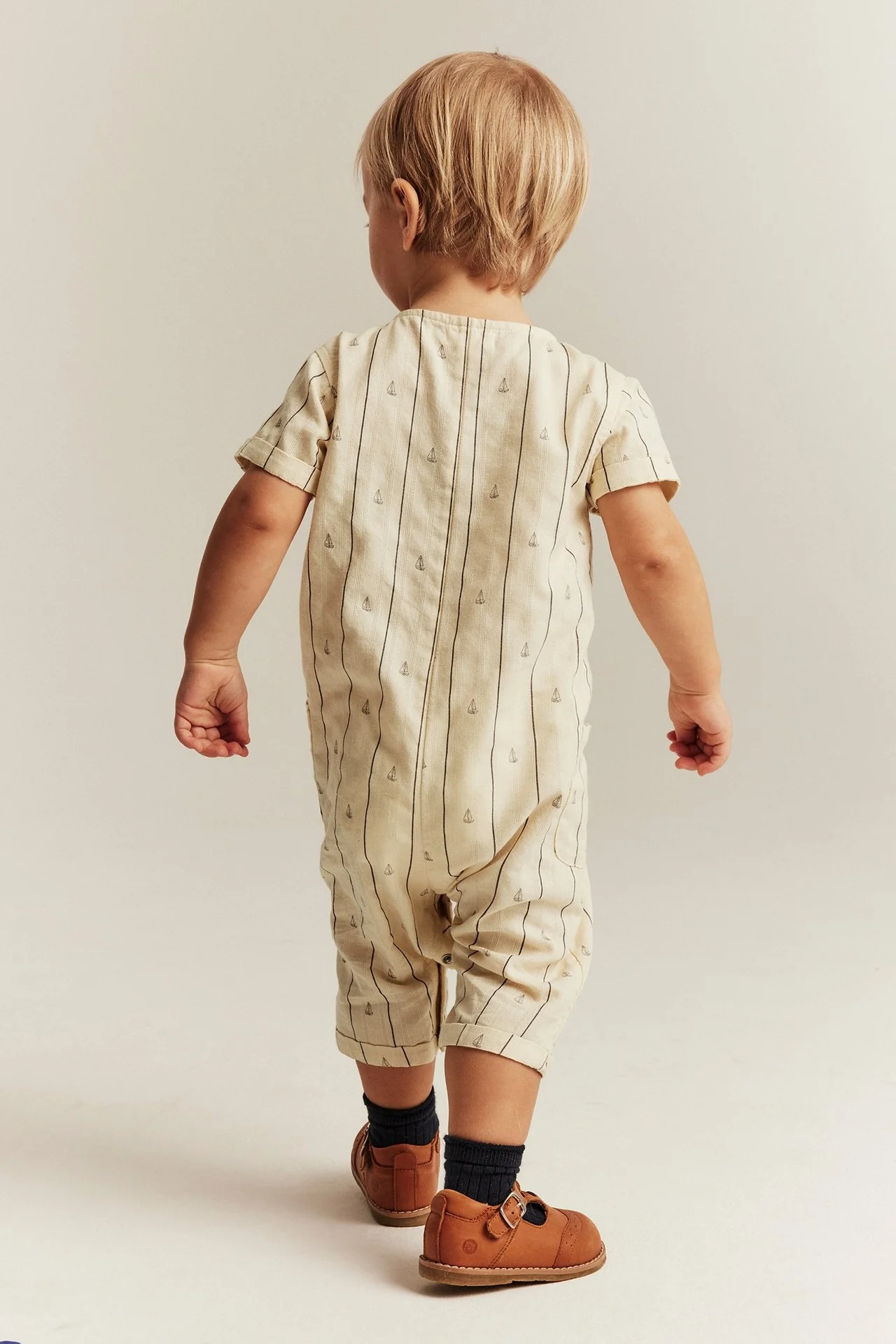 Baby short-sleeved jumpsuit with sailboats - Image 4