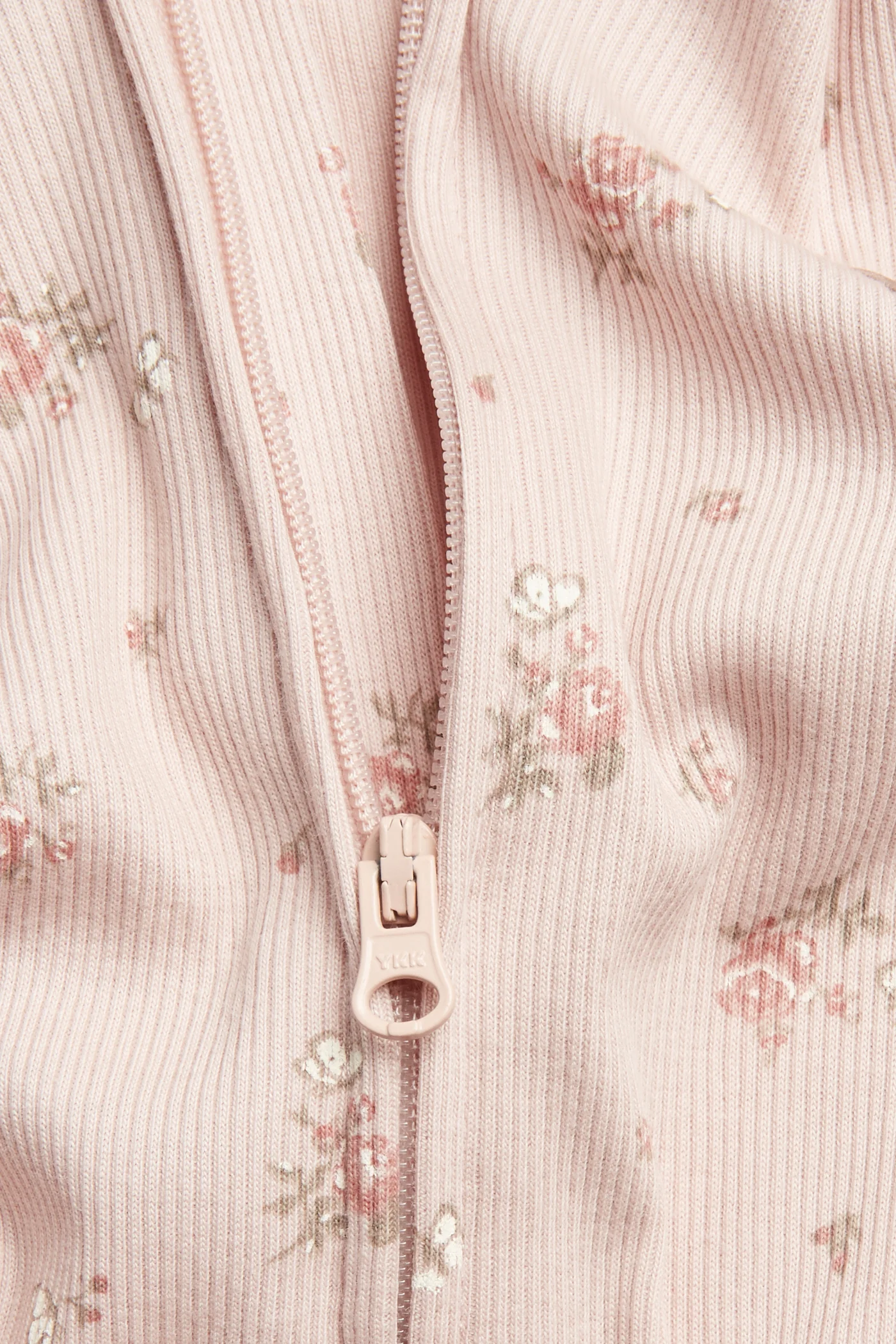 Baby pink floral sleepsuit with butterflies - Image 2