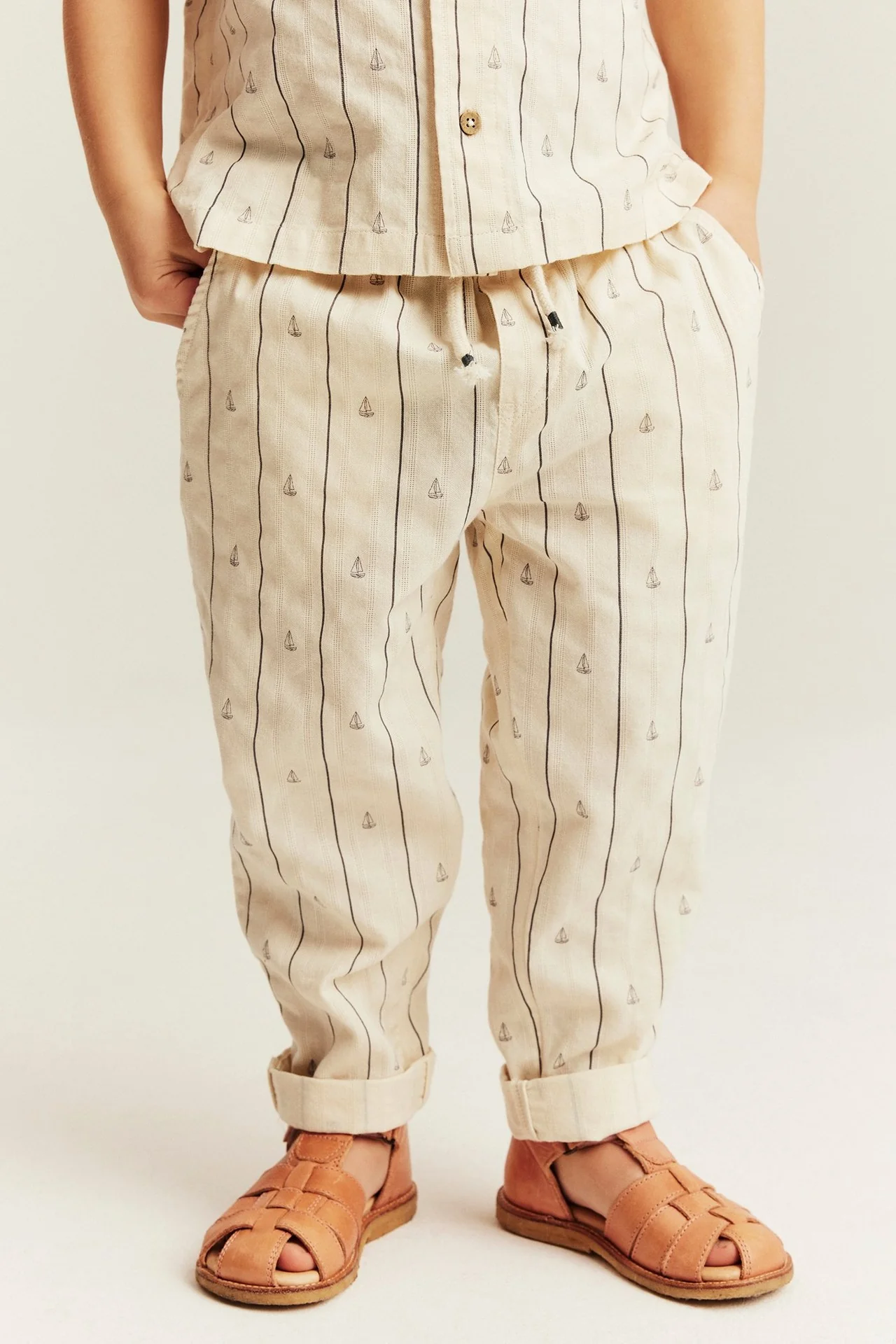 Kids cream striped trousers with sailboats - Image 3