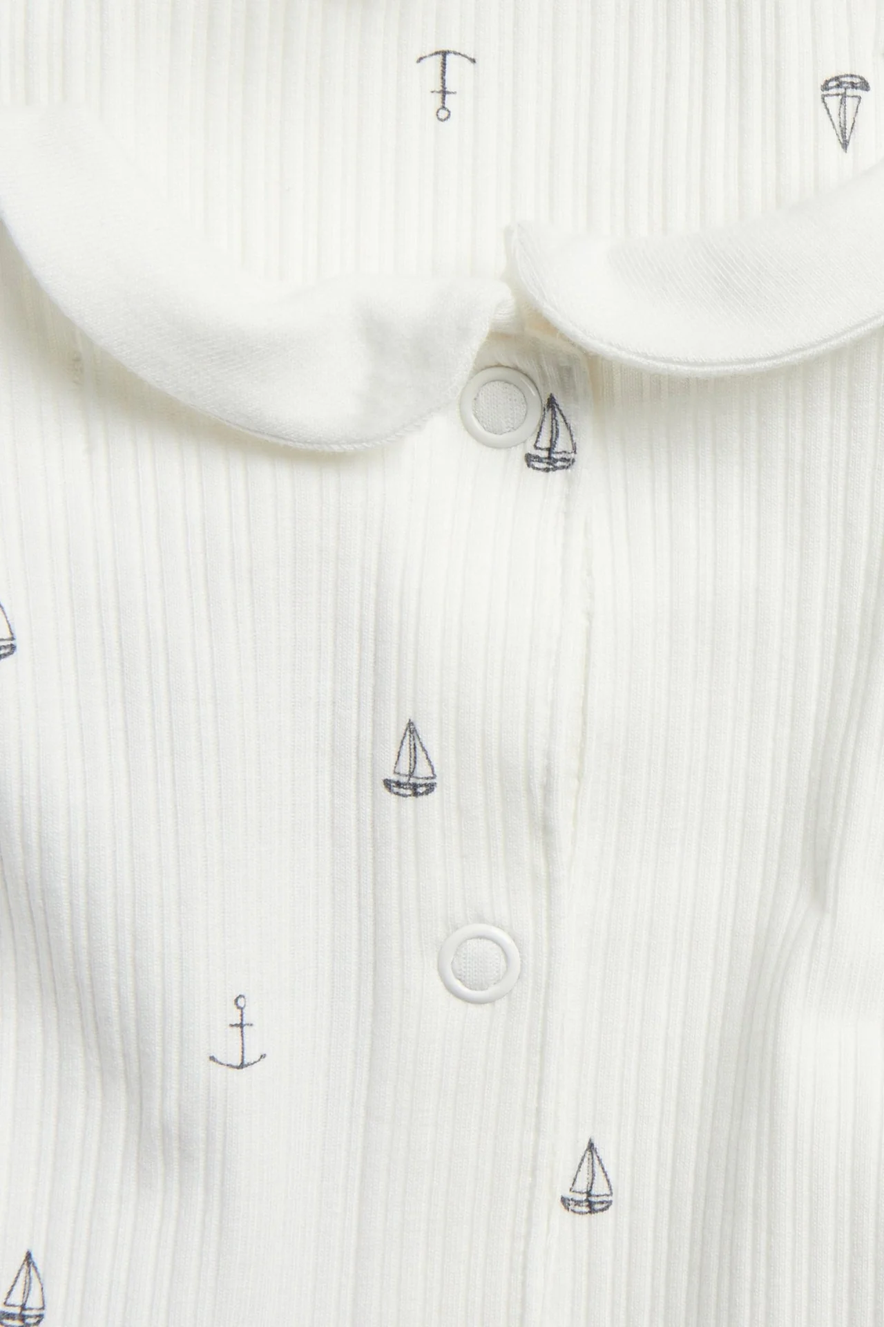 Baby white ribbed bodysuit with sailboats - Image 5
