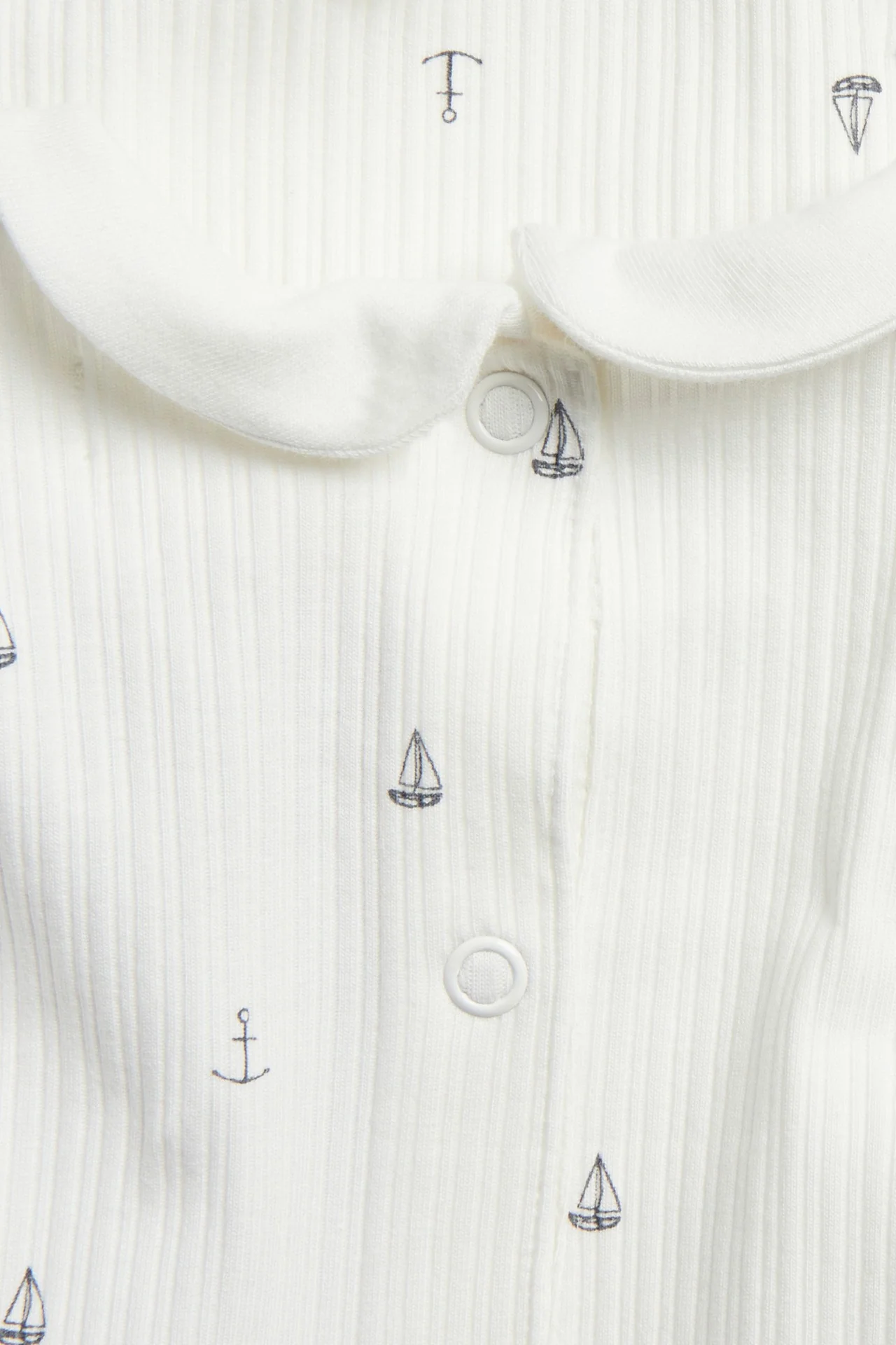 Baby white ribbed bodysuit with sailboats - Image 5