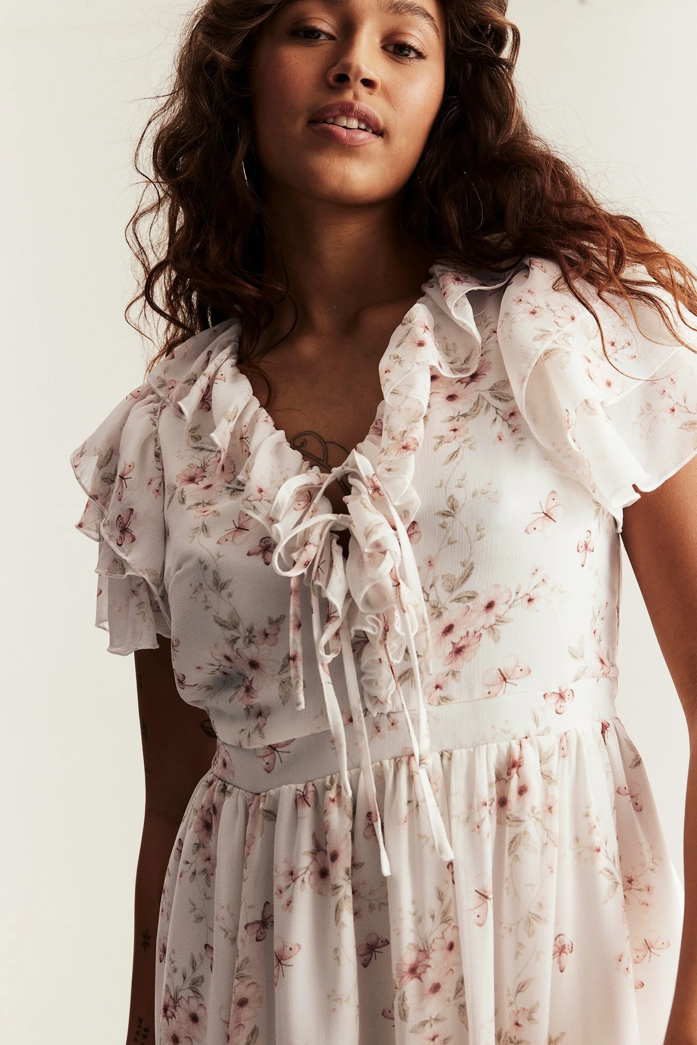 Women’s white floral chiffon dress - Image 6