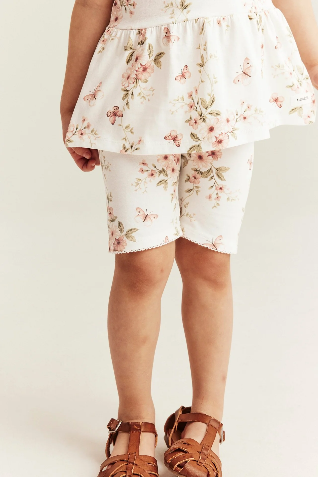 Kids floral cycling shorts - Image 3