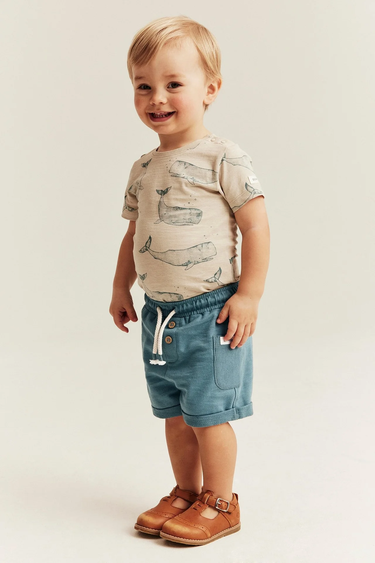 Baby blue tricot shorts - Image 3