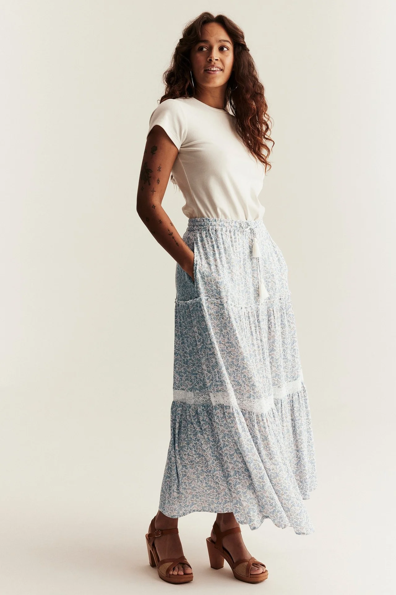 Women's long floral skirt - Image 5