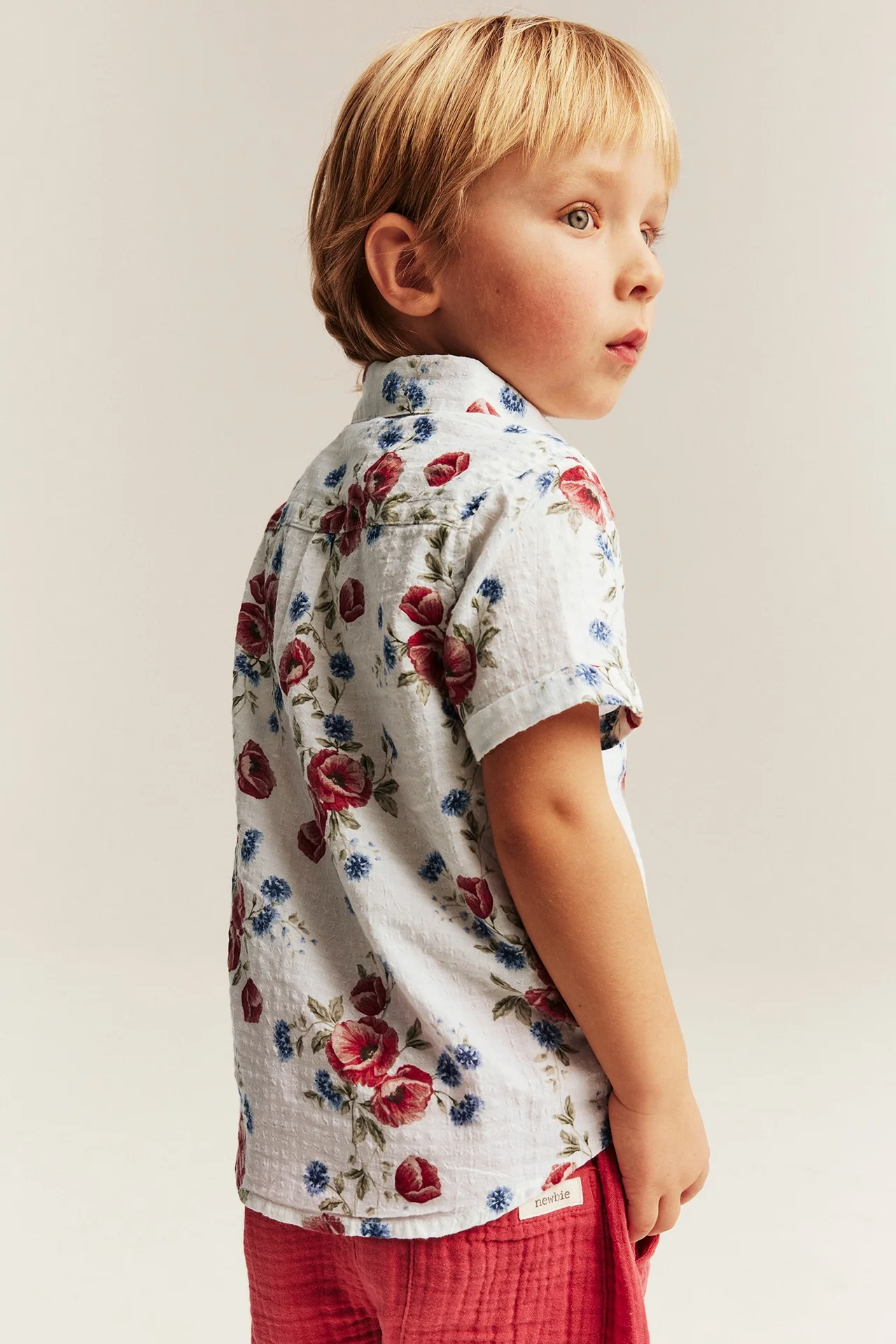 Kids short sleeve floral shirt - Image 4