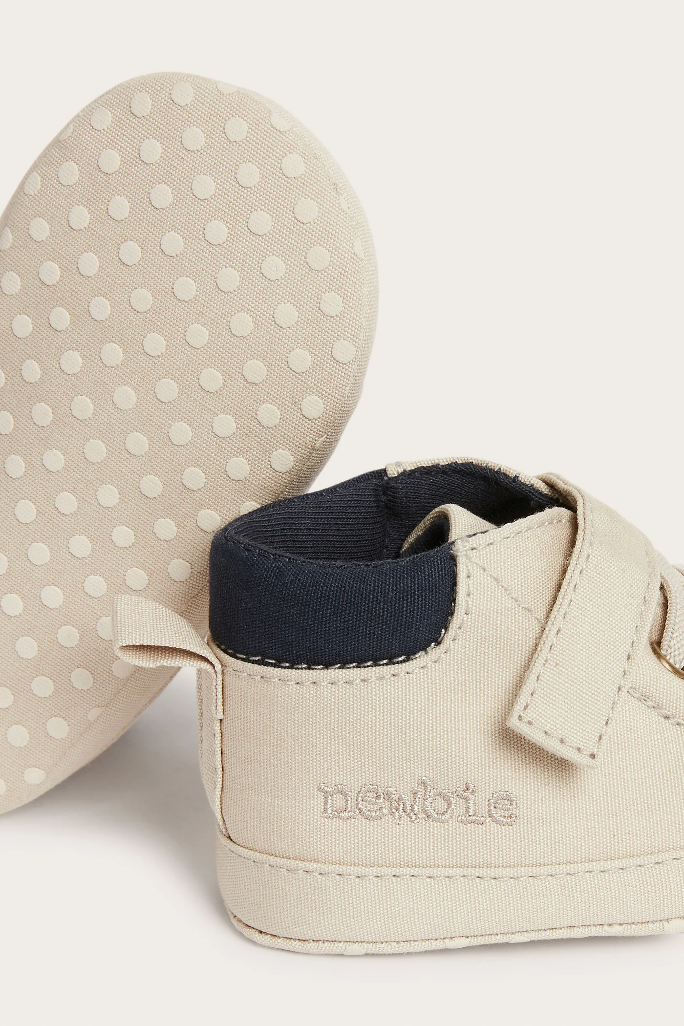Baby beige cotton shoe with jersey lining - Image 2