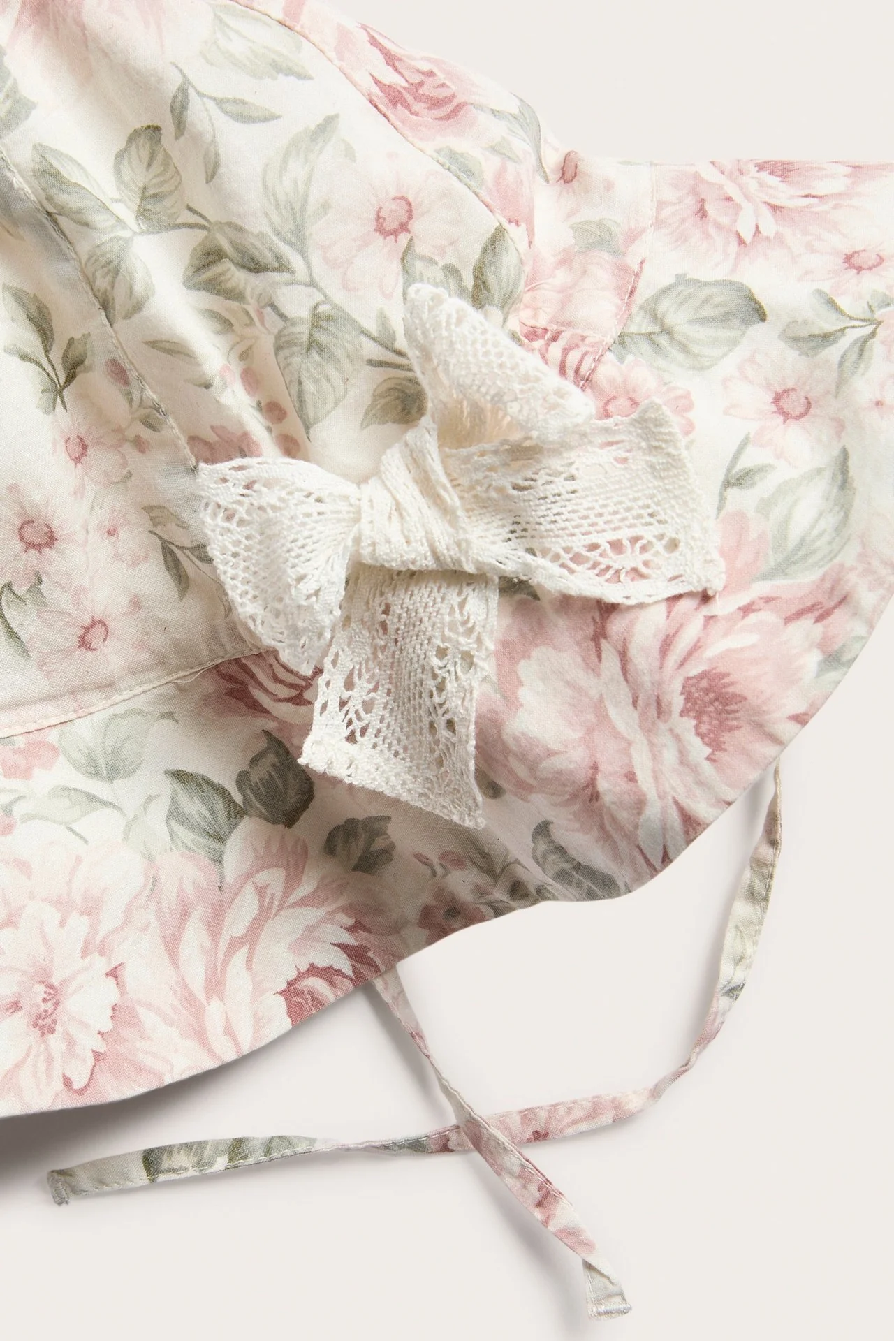 Baby & Kids white floral sun hat with bow - Image 2