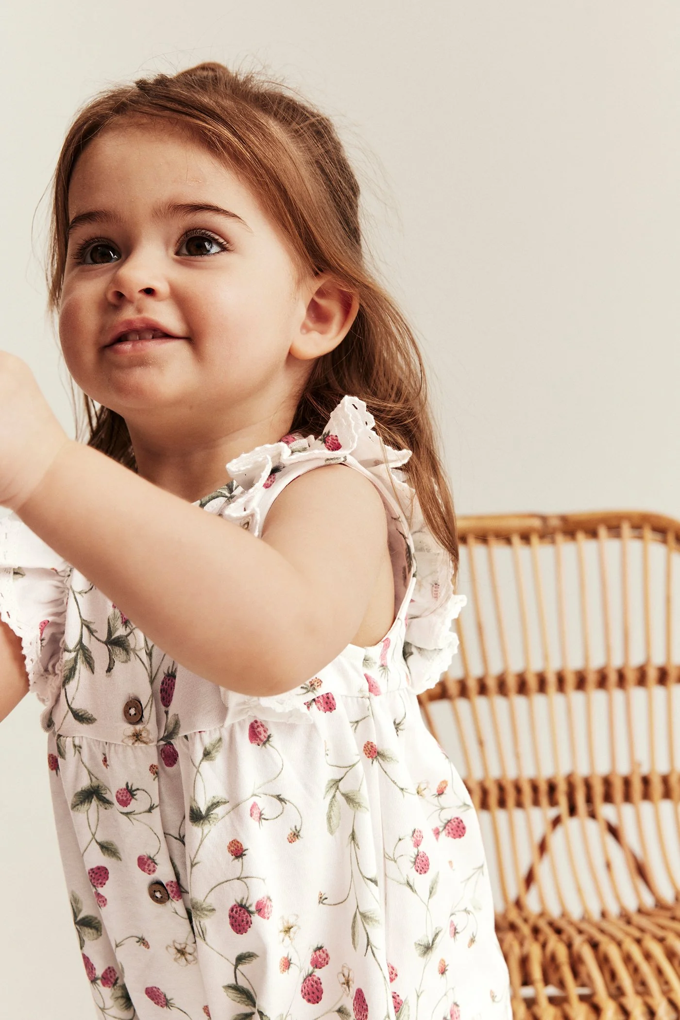 Baby wild strawberry romper - Image 3