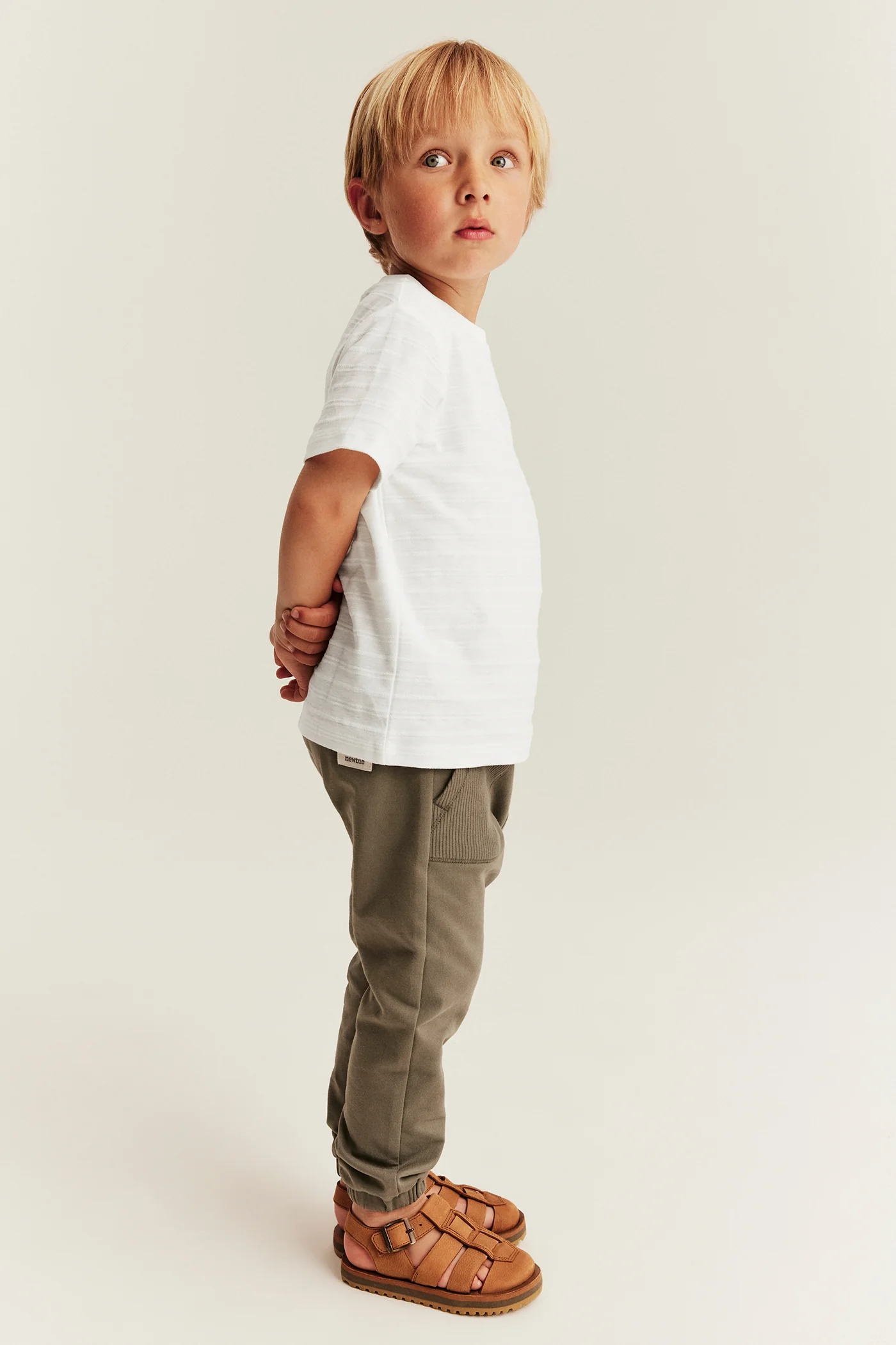 Baby & kids white textured T-shirt - Image 3
