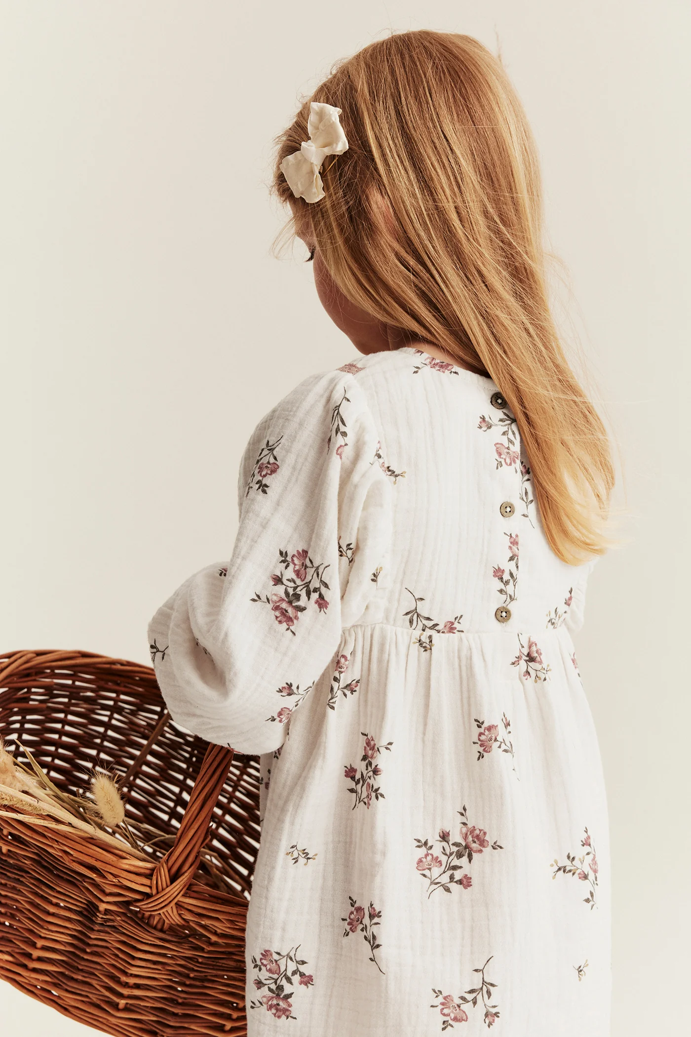 Kids floral muslin dress - Image 3