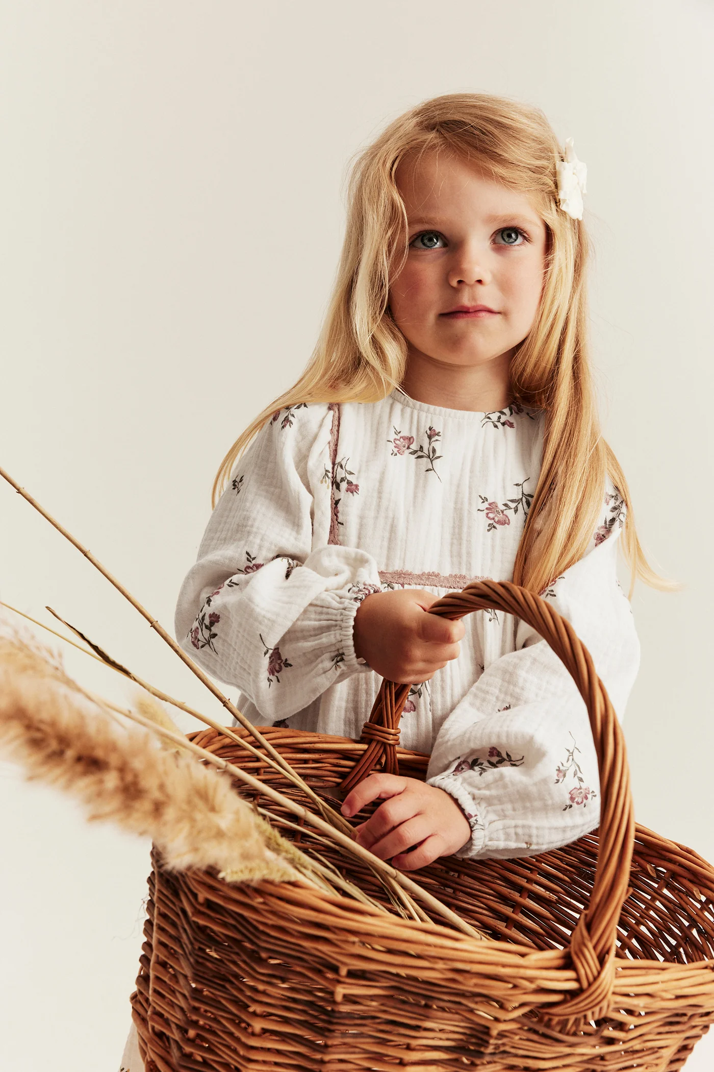 Kids floral muslin dress - Image 5