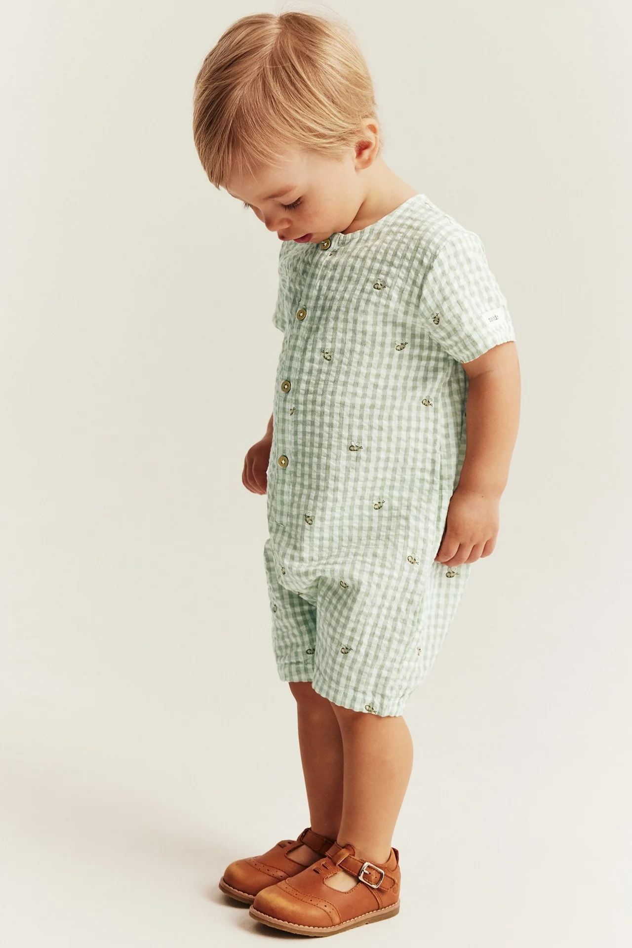 Baby checked romper with bee motif - Image 4