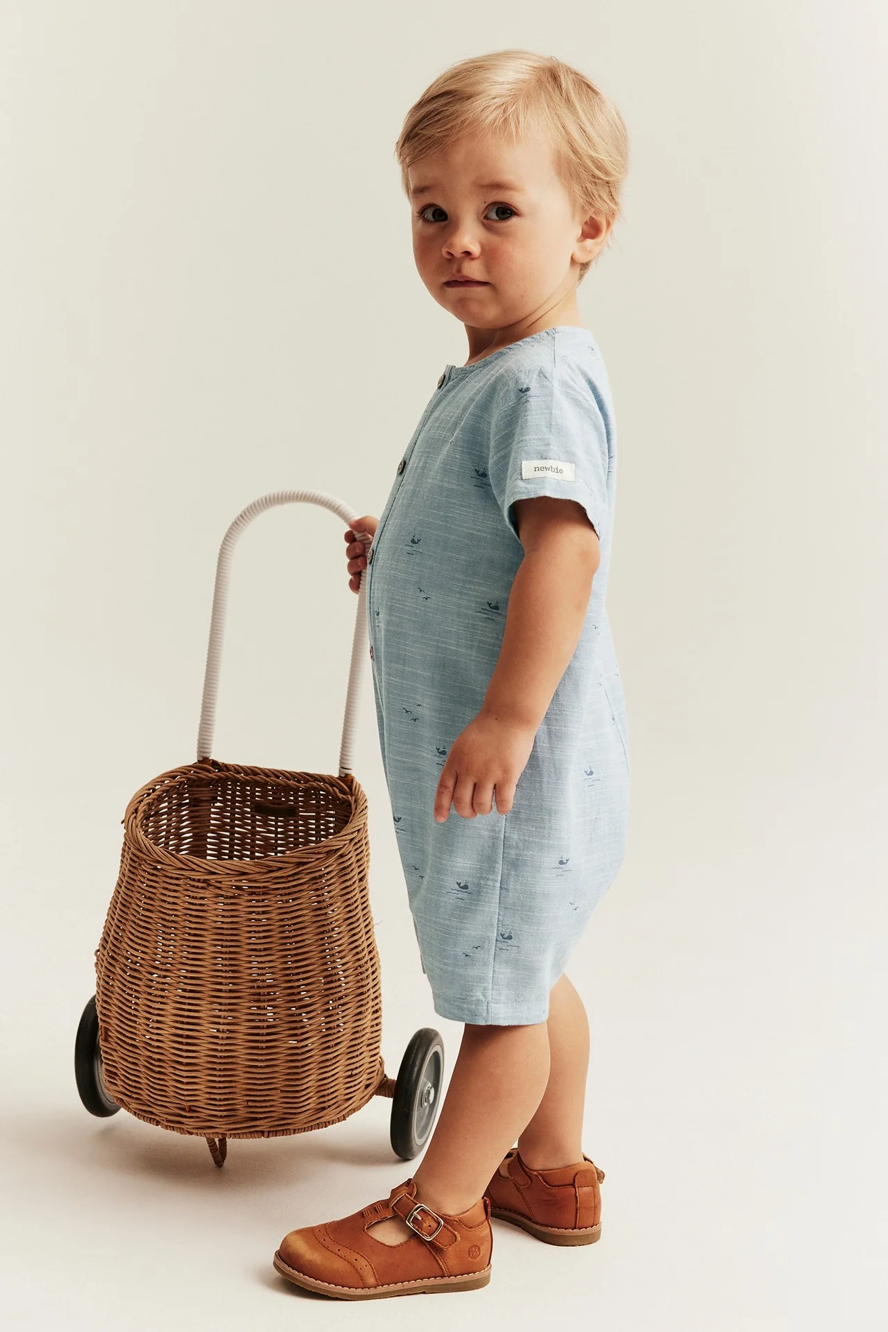 Baby blue whale theme romper - Image 6