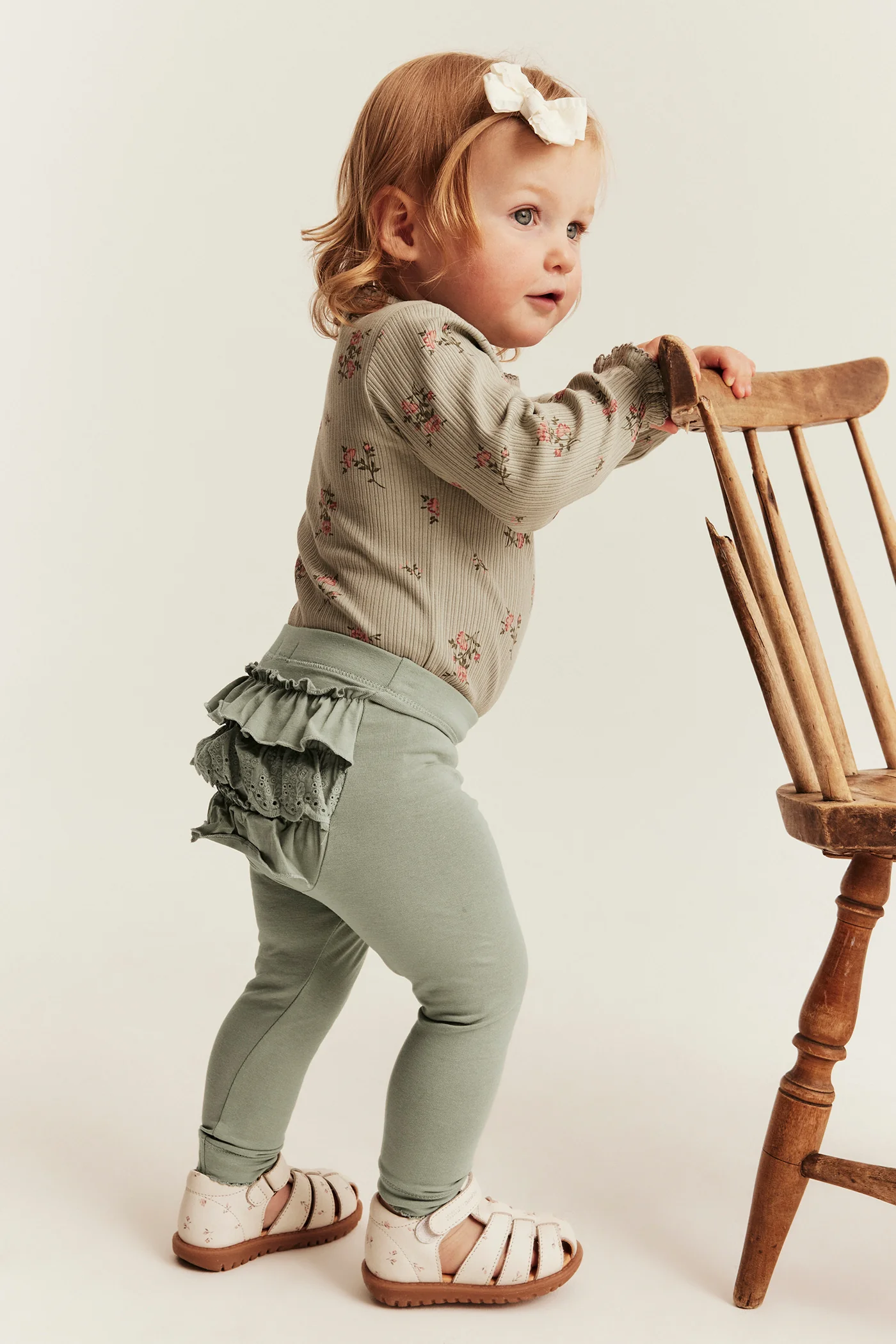 Baby leggings with frills - Image 3